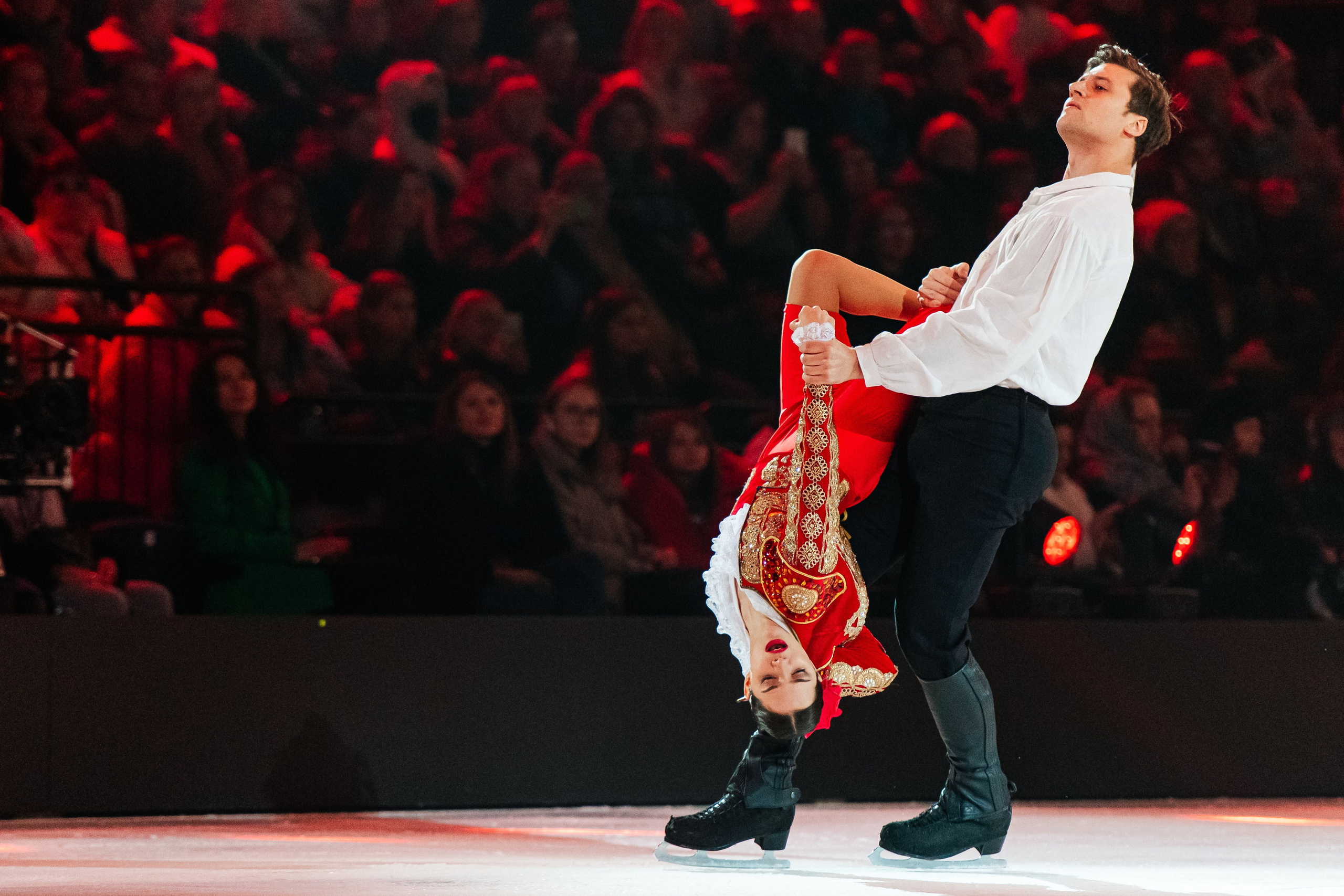 ШОУ Ильи АВЕРБУХА. ДИНА МИХНЕВА спортивный фотограф Москва