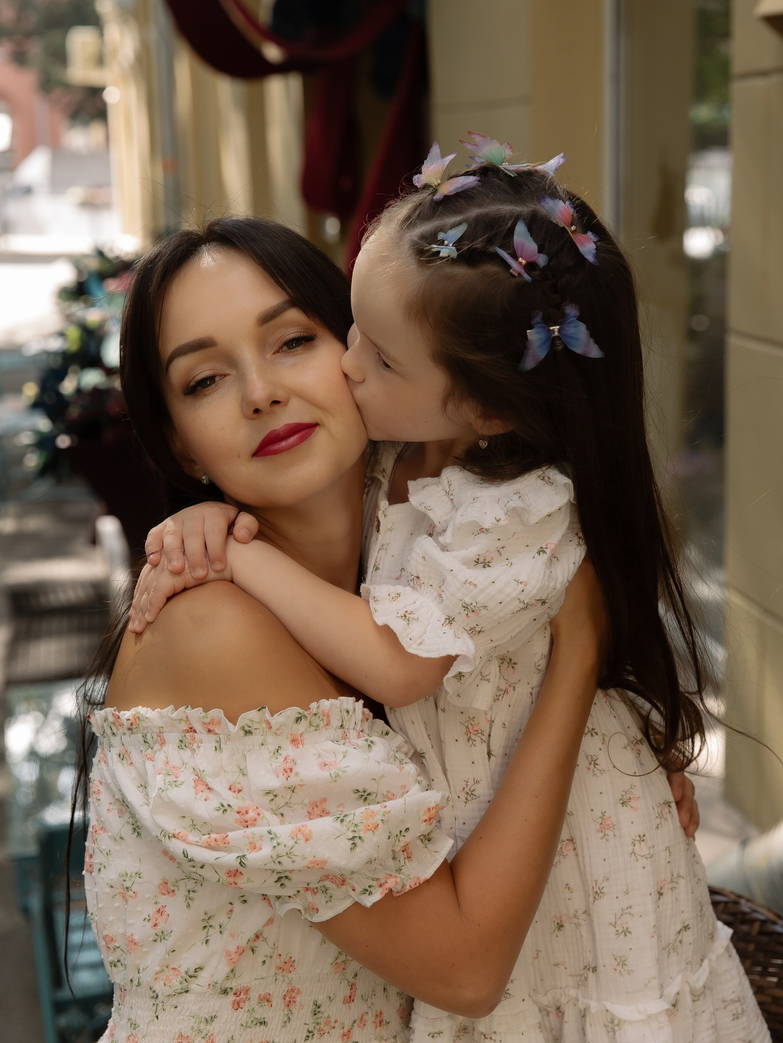 Прогулка мама и дочь. СВАДЕБНЫЙ ФОТОГРАФ ЧЕЛЯБИНСК