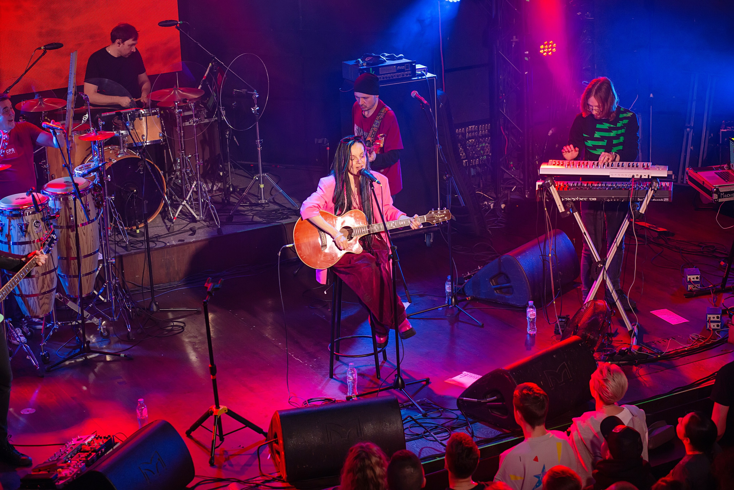 Фотосъемка концерта Маша и Медведи в клубе Jagger СПБ. Портретные фотосессии, контент-съемки, репортаж