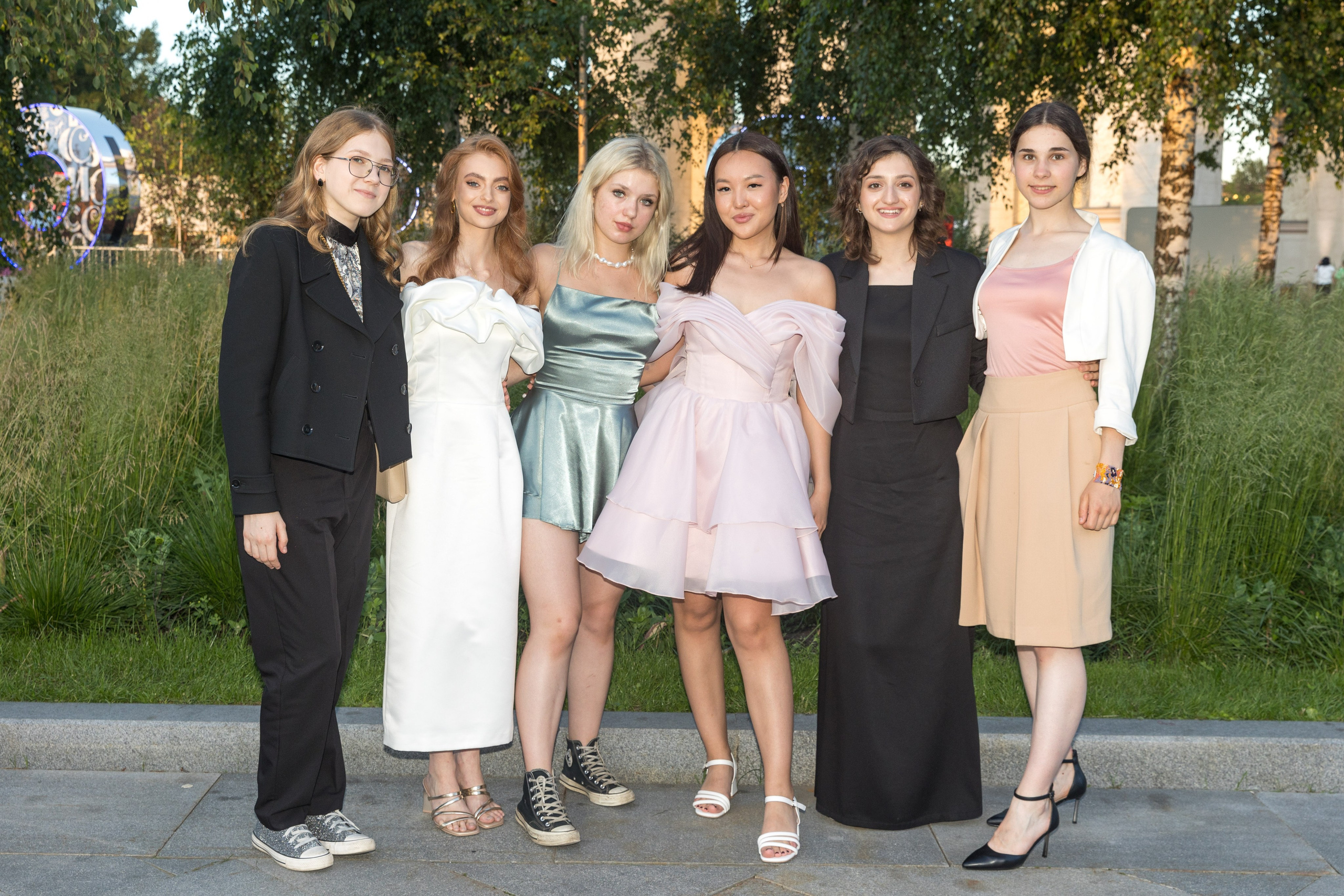 Прогулка перед выпускным. ВДНХ. Школьный фотограф в Москве Семенова Ирина