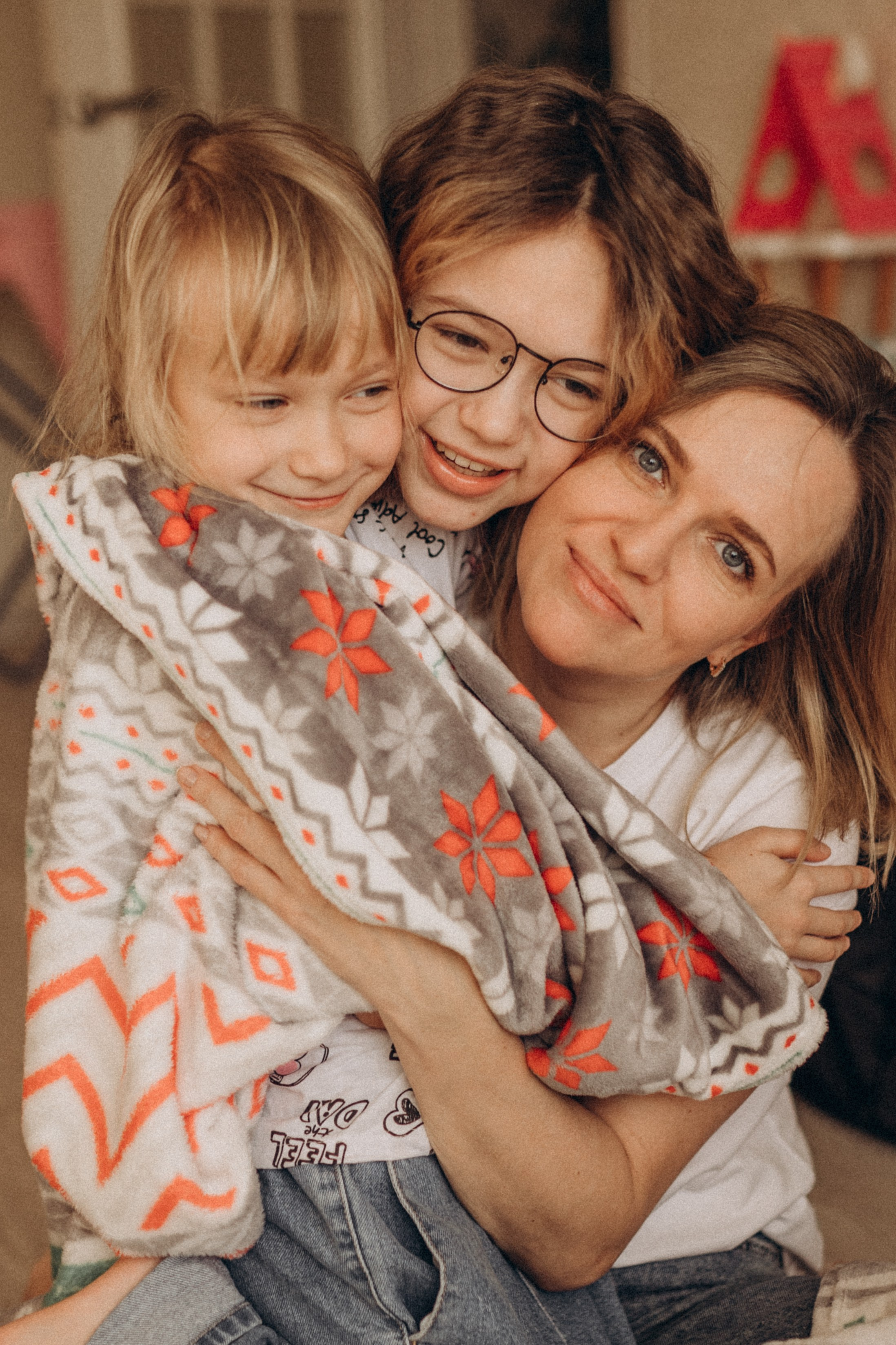 Алена, София, Лилия и Егор. Семейный фотограф lifestyle в Новосибирске Елена Шпилевая