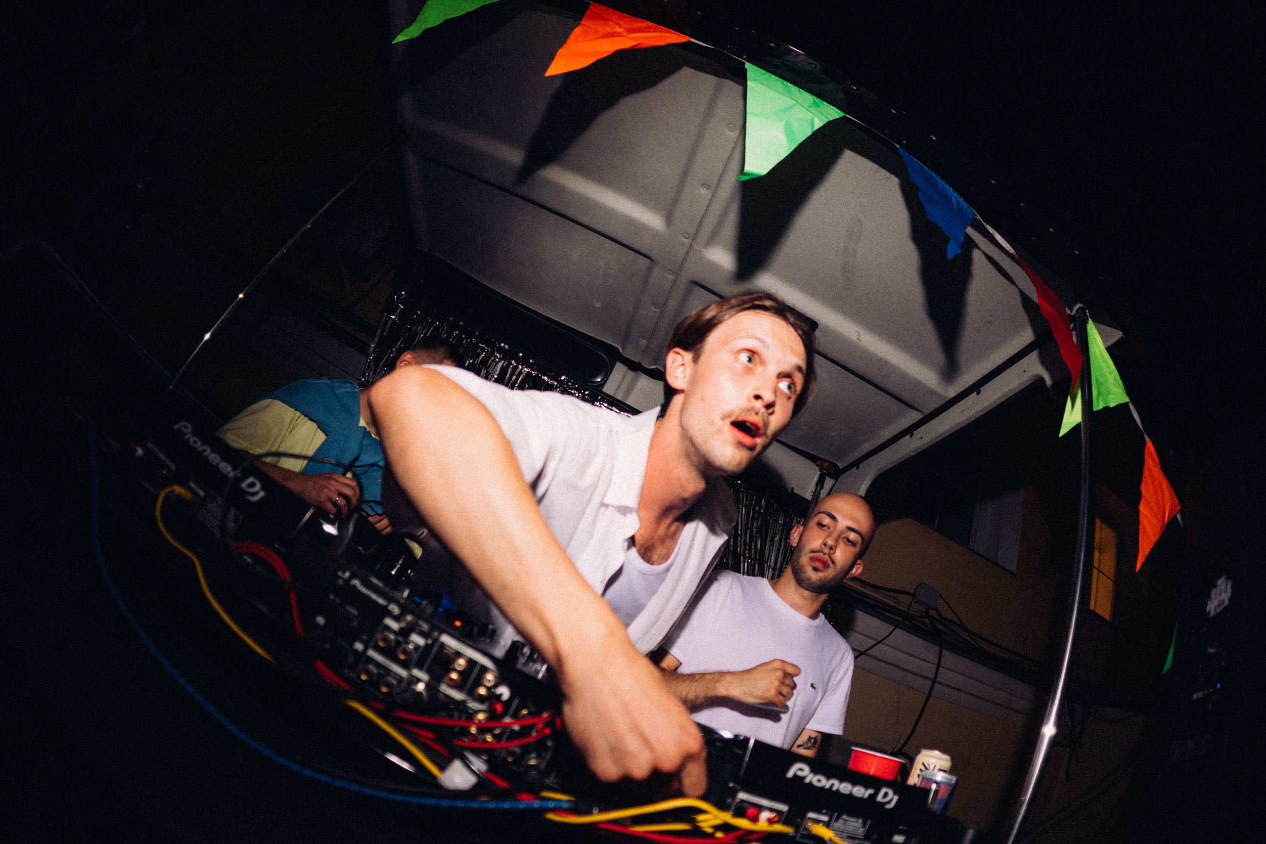 Двор в UPPERCUTS. СПАСИБО, ДАНИЛ