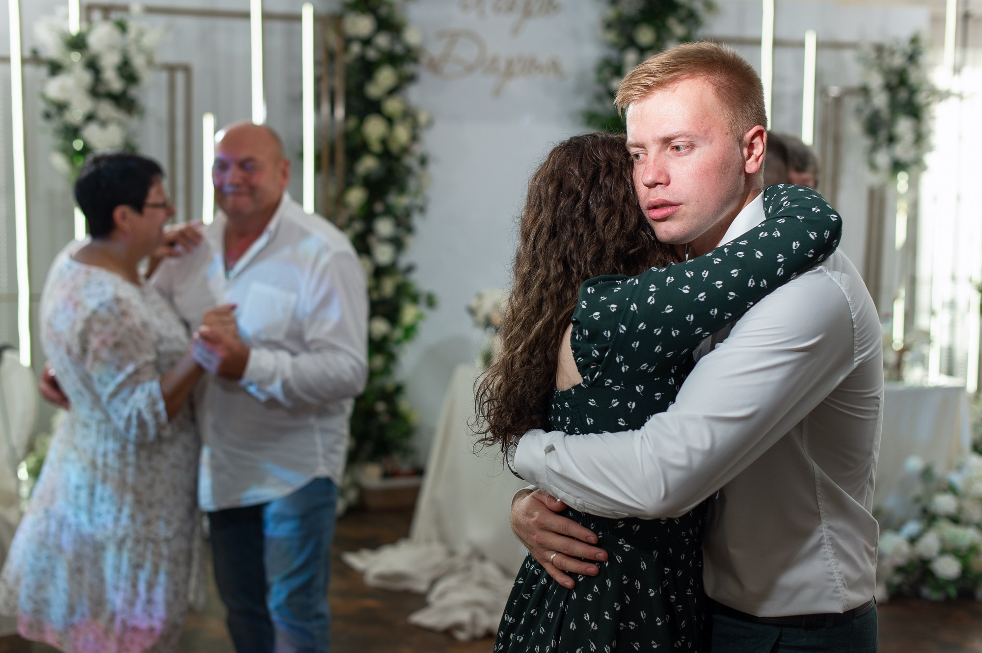 Центральная свадьба. Свадебный и семейный фотограф в Омске Мормулев Михаил