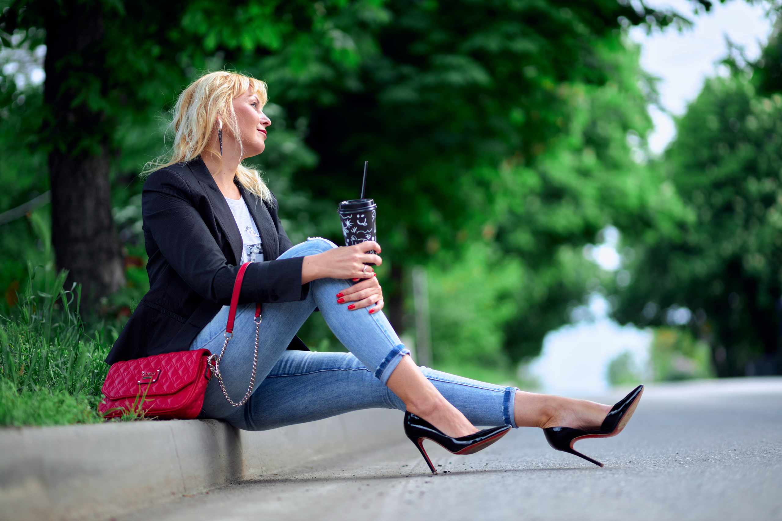 Прогулки по городу с Фотографом. Фотограф Выпускные альбомы Таганрог Сергей Коробченко