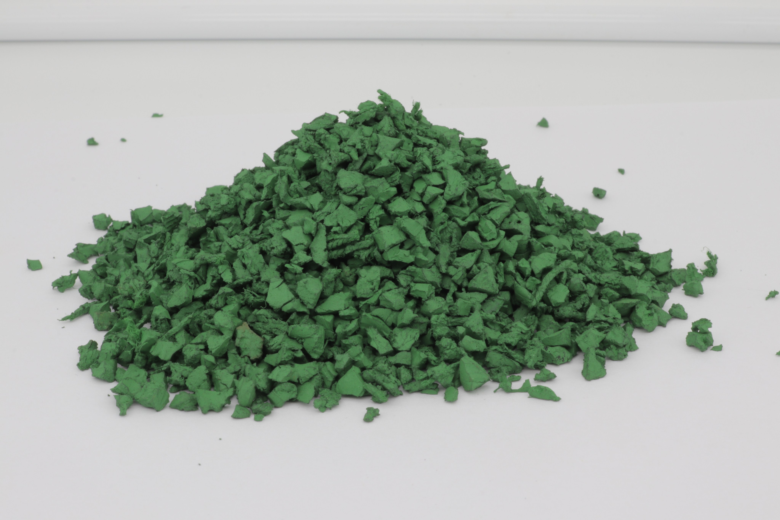 ОКРАШЕННАЯ КРОШКА. Recro