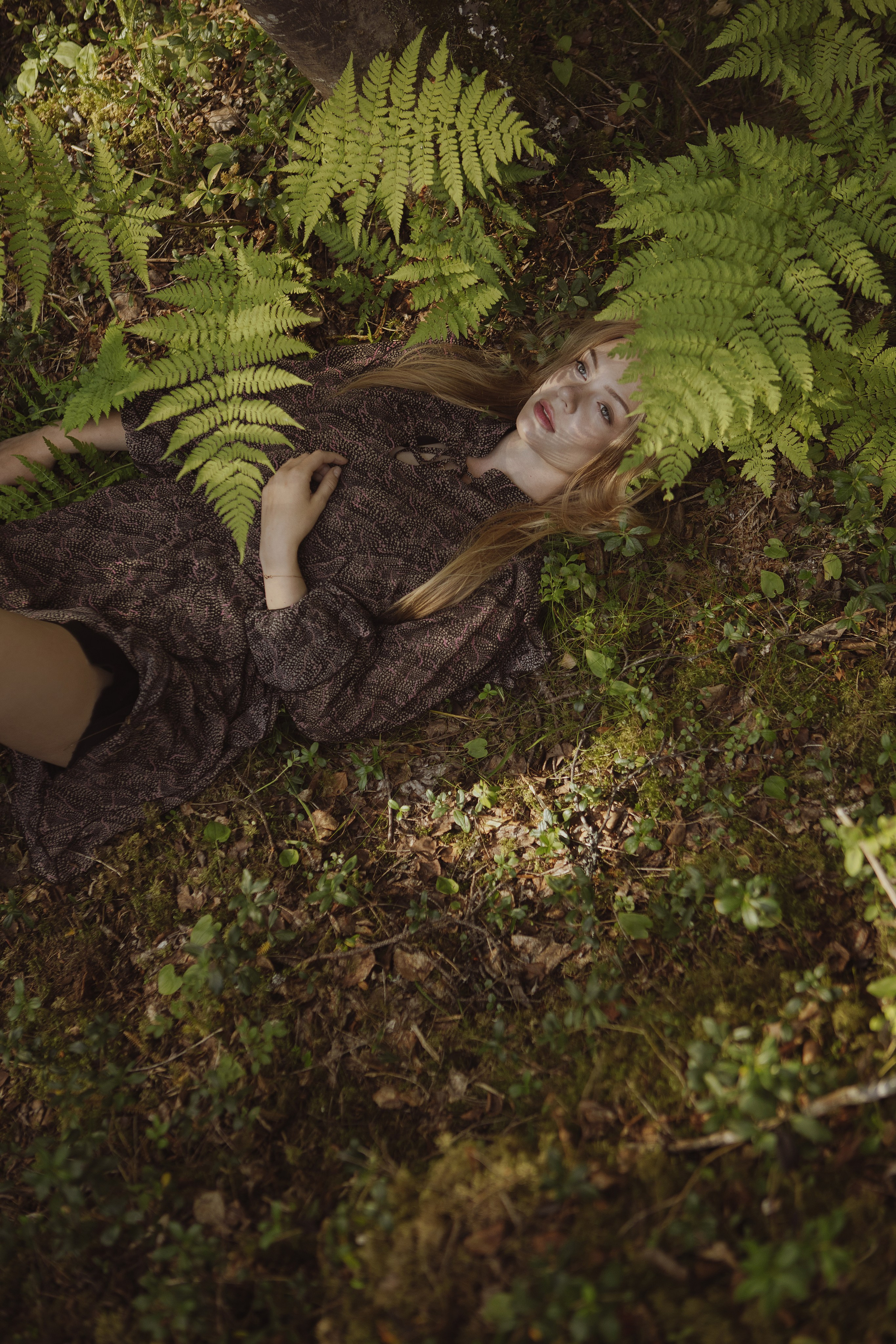 Семейная фотосессия в лесу. Фотограф в Москве Таша Логинова