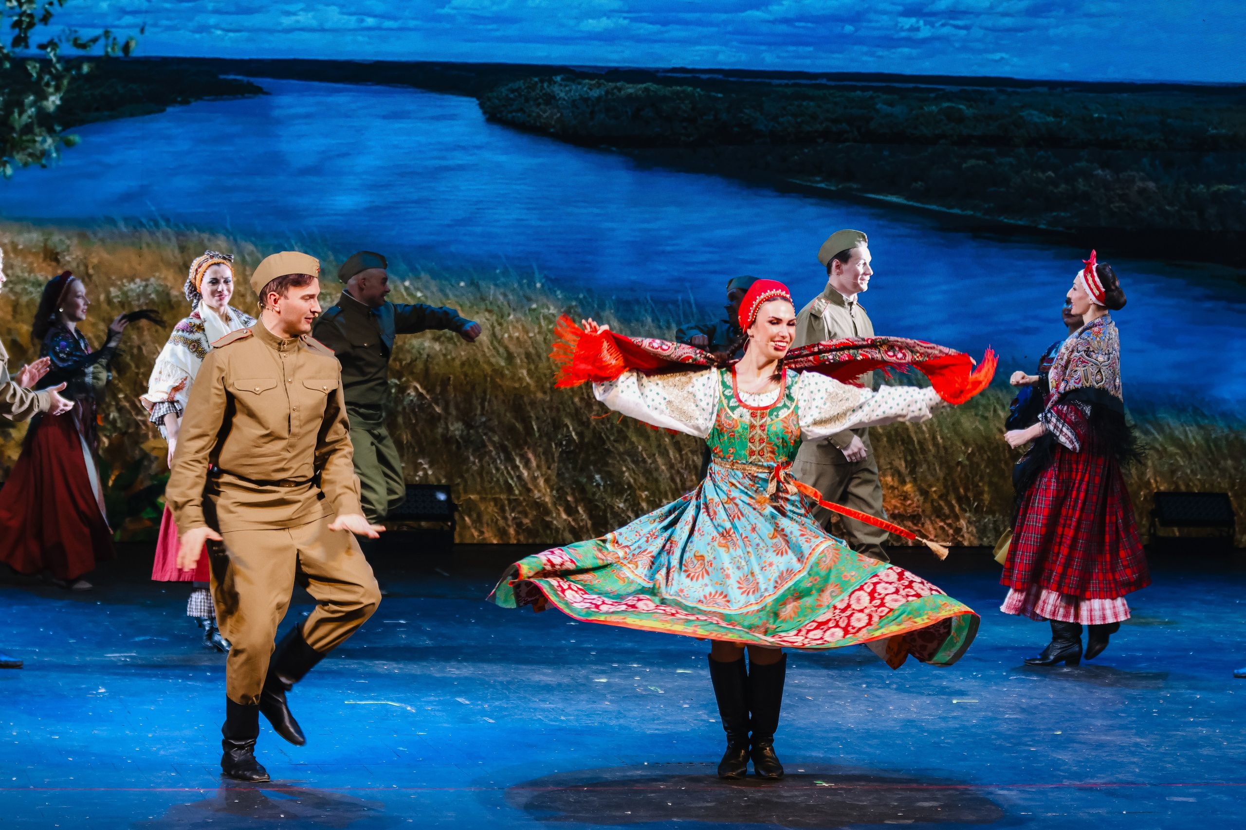 Василий Теркин, театр «Русская песня». Фотограф Ольга Махалова — Санкт-Петербург, Москва, Нижний Новгород