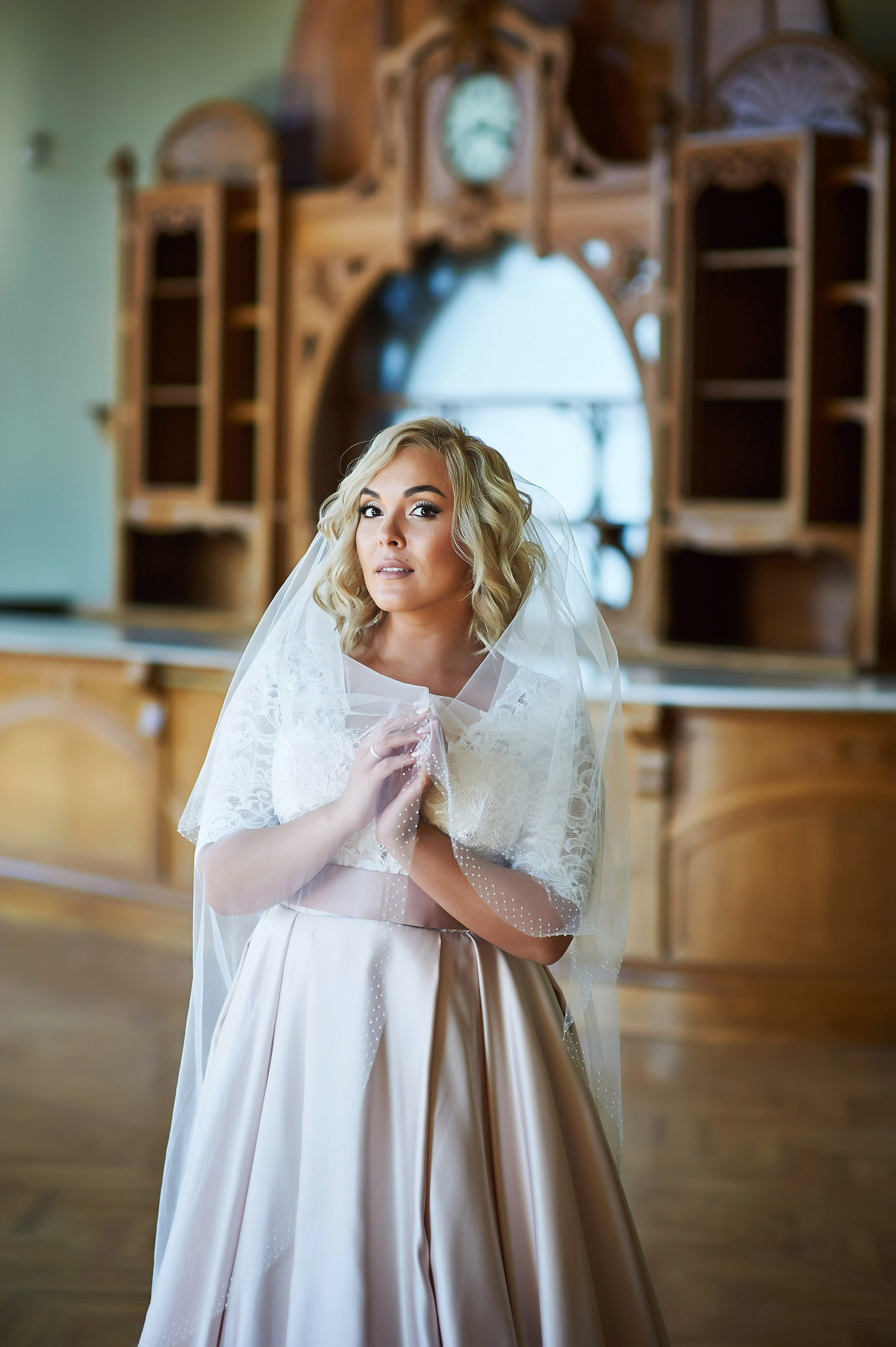 Марта и Анатолий (фотосессия на Витебском вокзале). Портретный, семейный и свадебный фотограф в Санкт-Петербурге и в Пушкине Ширяев Денис