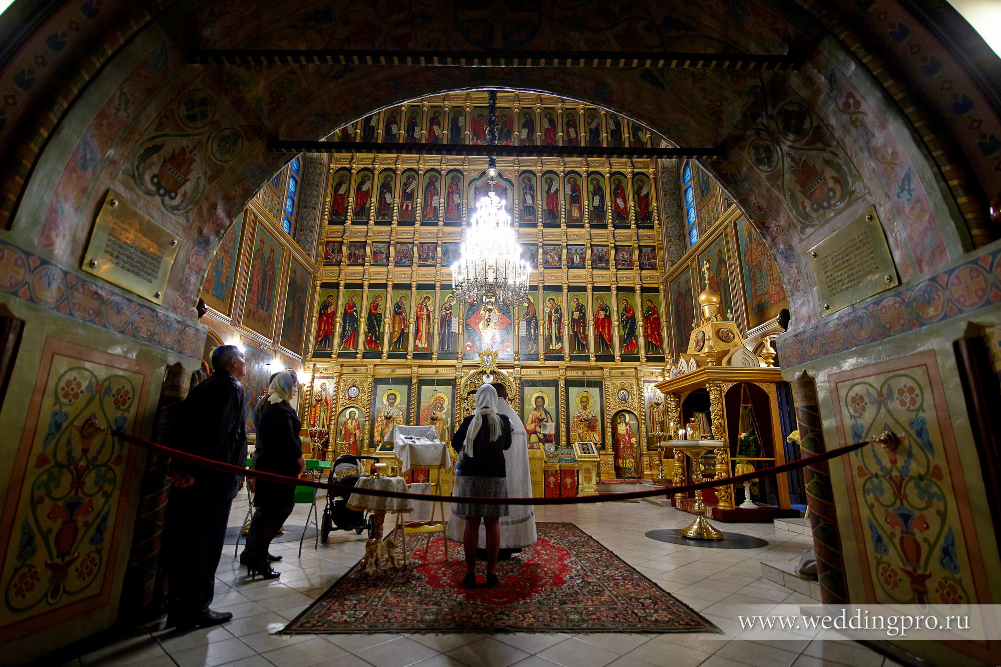 Крестины. Фотограф на свадьбу Москва и Московская область