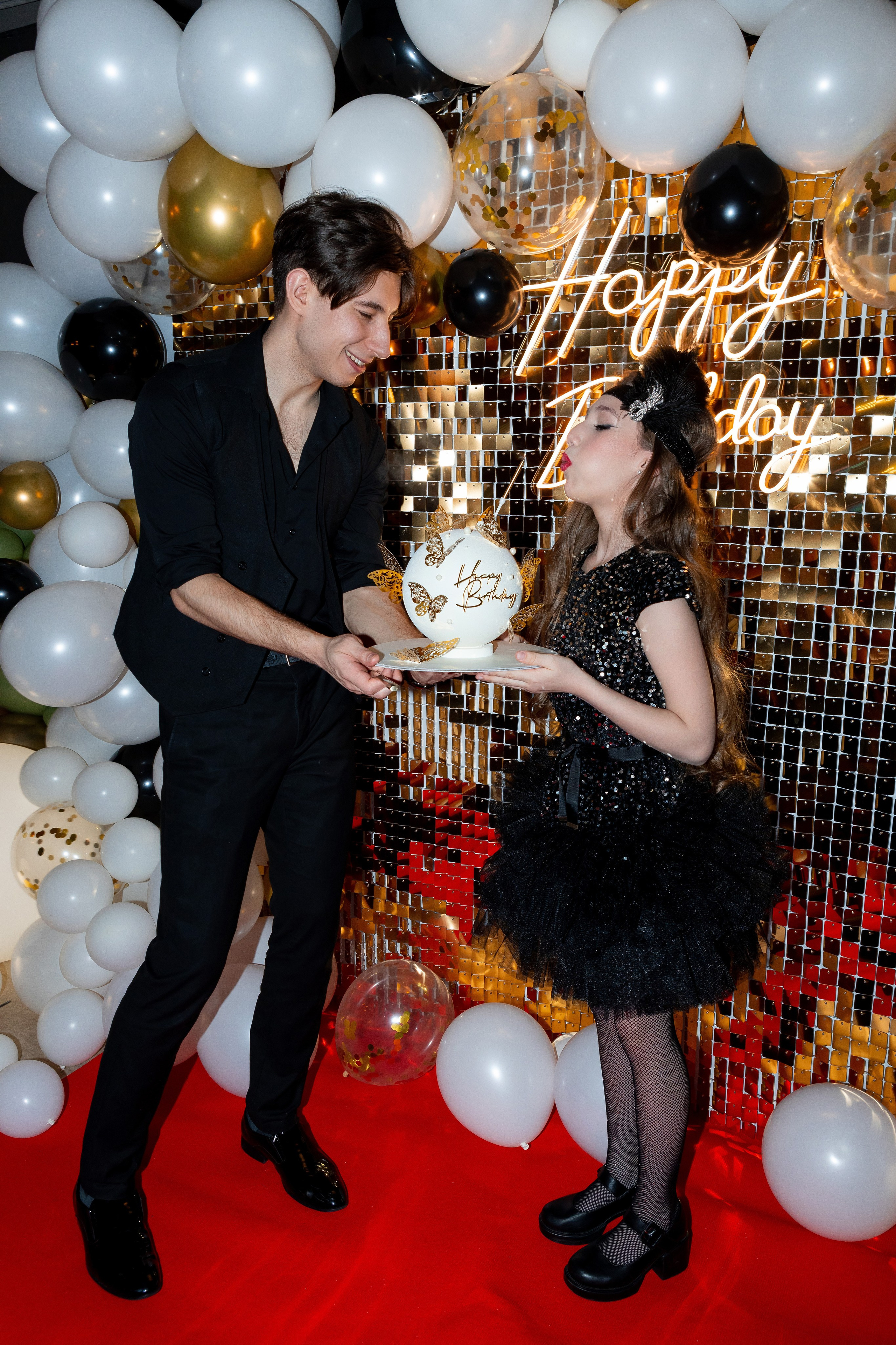 Амина. Главная