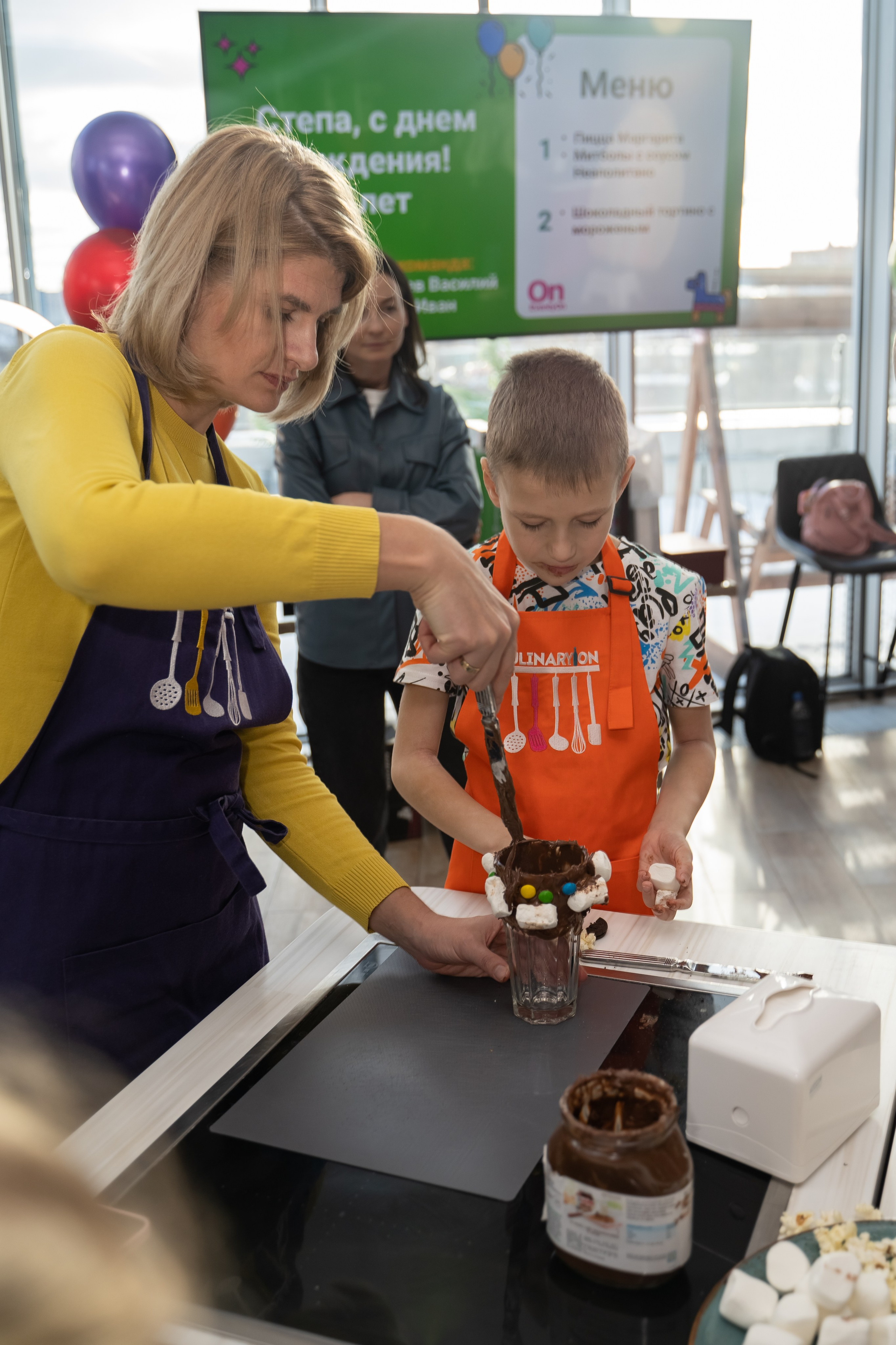 День Рождения в кулинарной студии. Фотограф в Одинцово, Москве