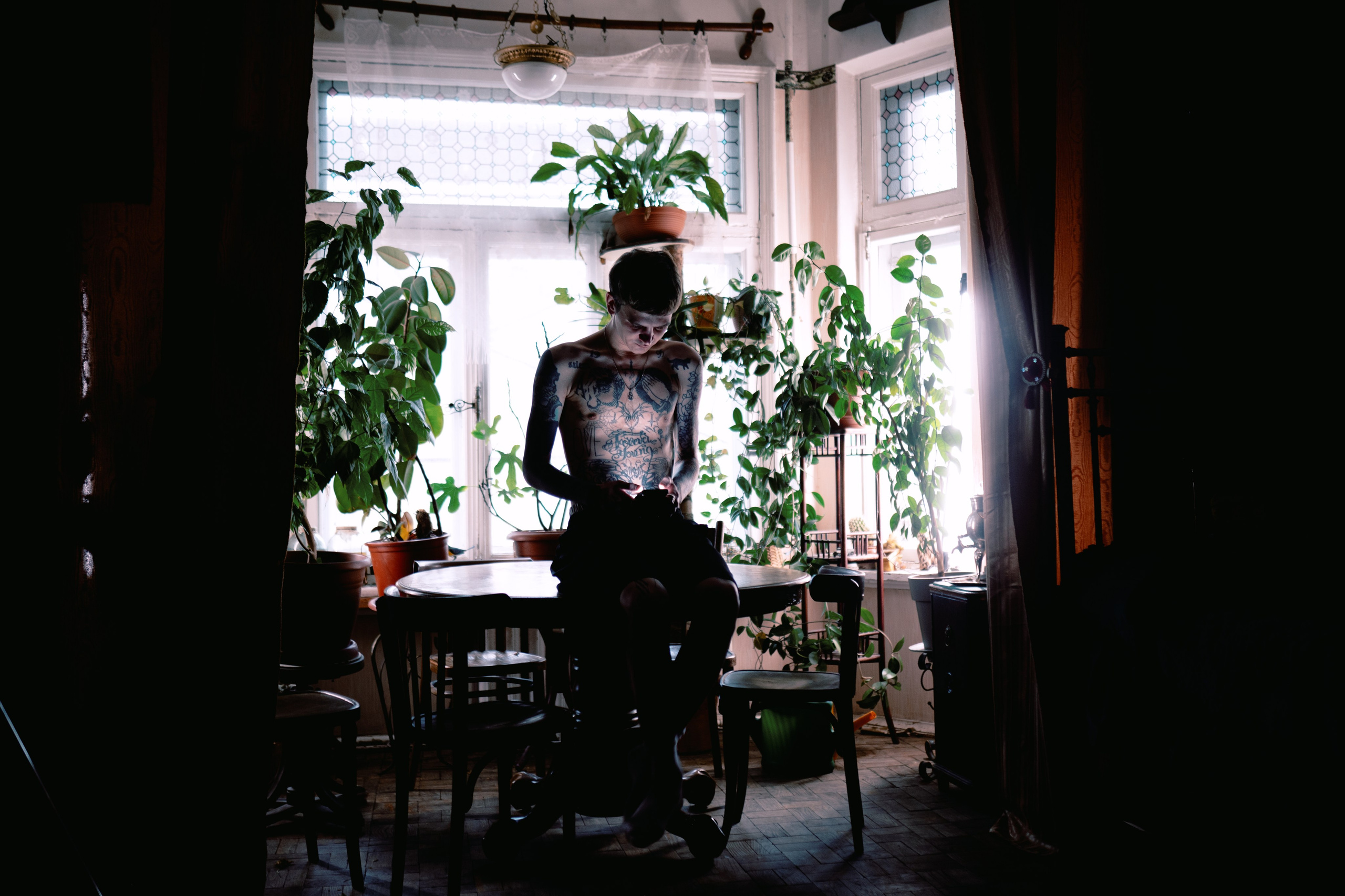 Loweliness. Backstage. @tomrus: Рустам Шагиморданов — фотограф