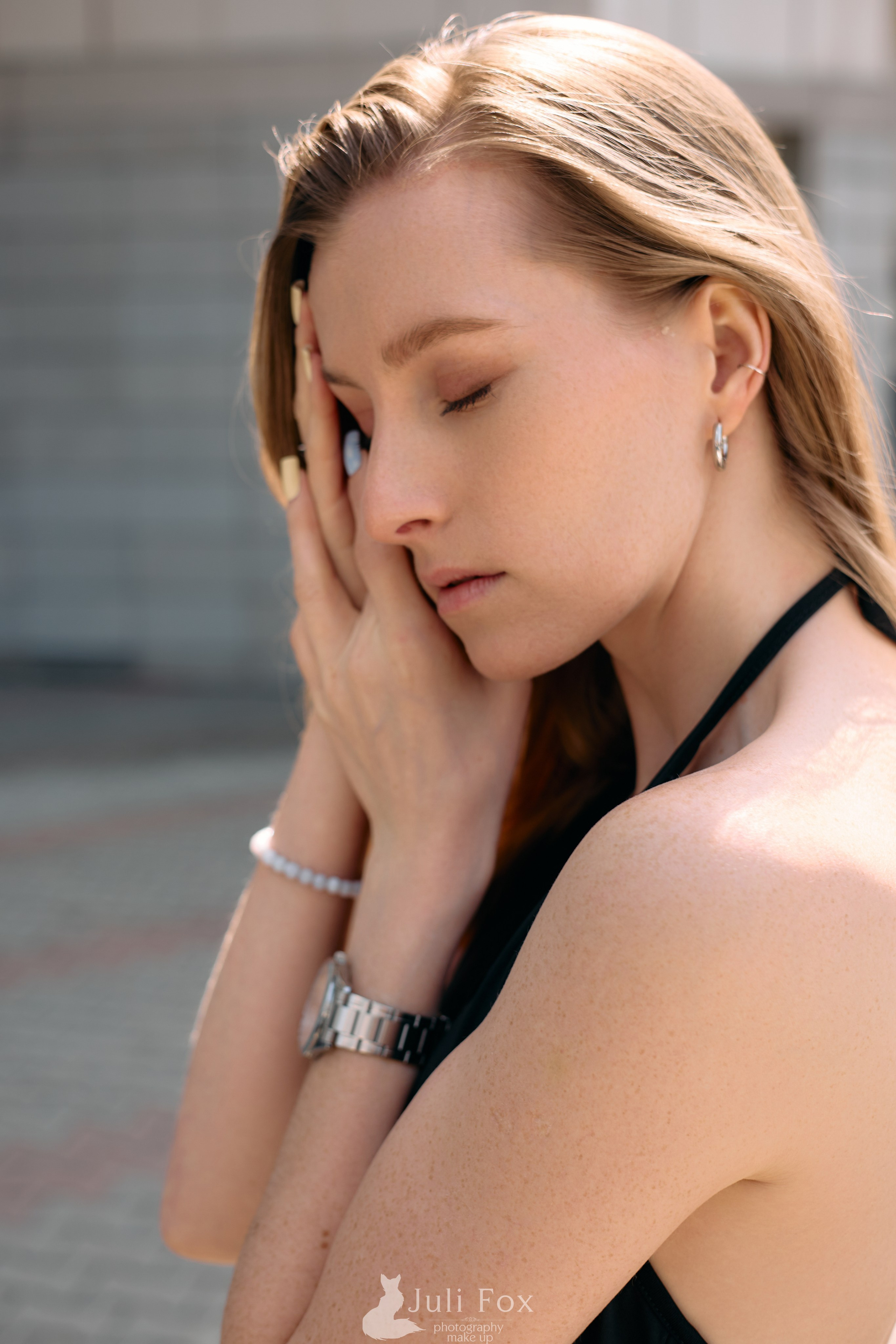 Фотопрогулка по Владивостоку. Портретный, свадебный, репортажный фотограф во Владивостоке Юлиана Джули Фокс