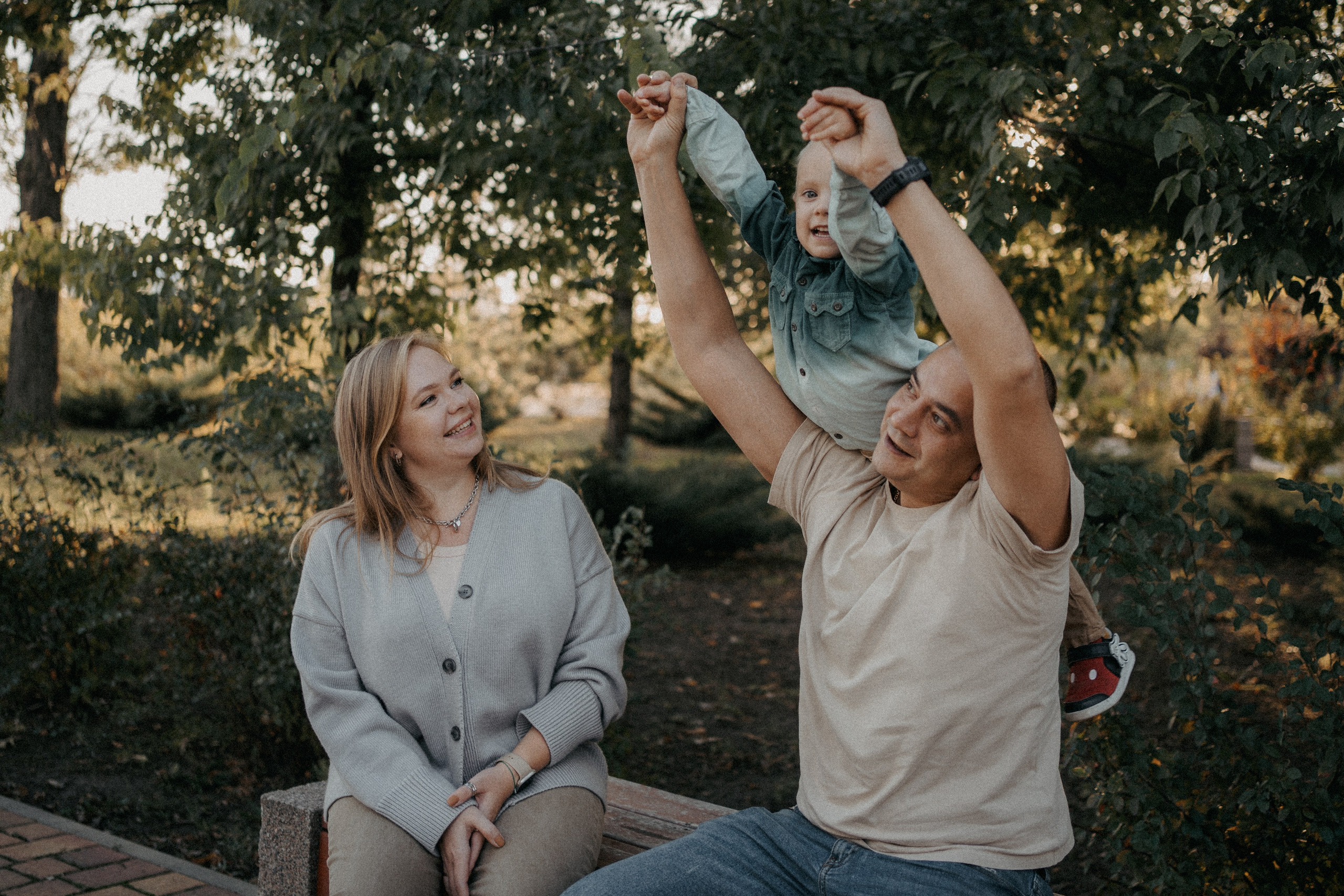 Семья Ксюши на прогулке. Семейный lifestyle фотограф в Ростове-на-Дону