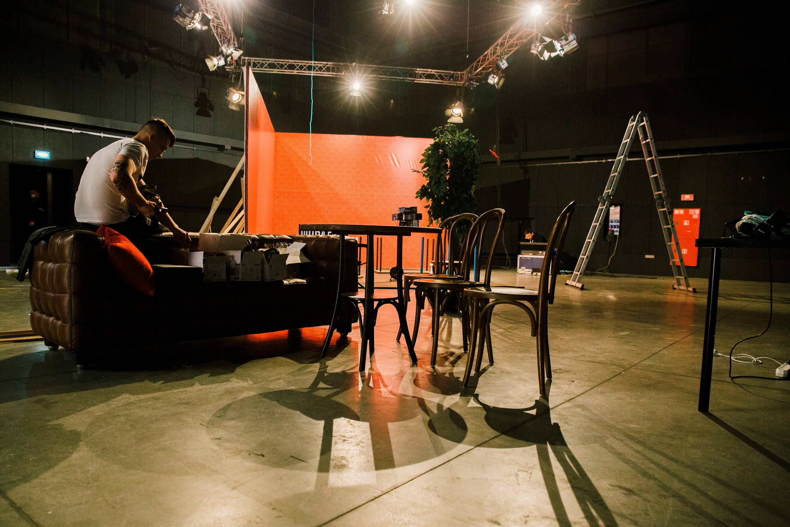 ФК Би-2 & Лиза Громова Мосфильм. Ольга Пилант. АРТ, бэкстейдж, свадебная и семейная фотография, городской портрет, интерьерная фотография