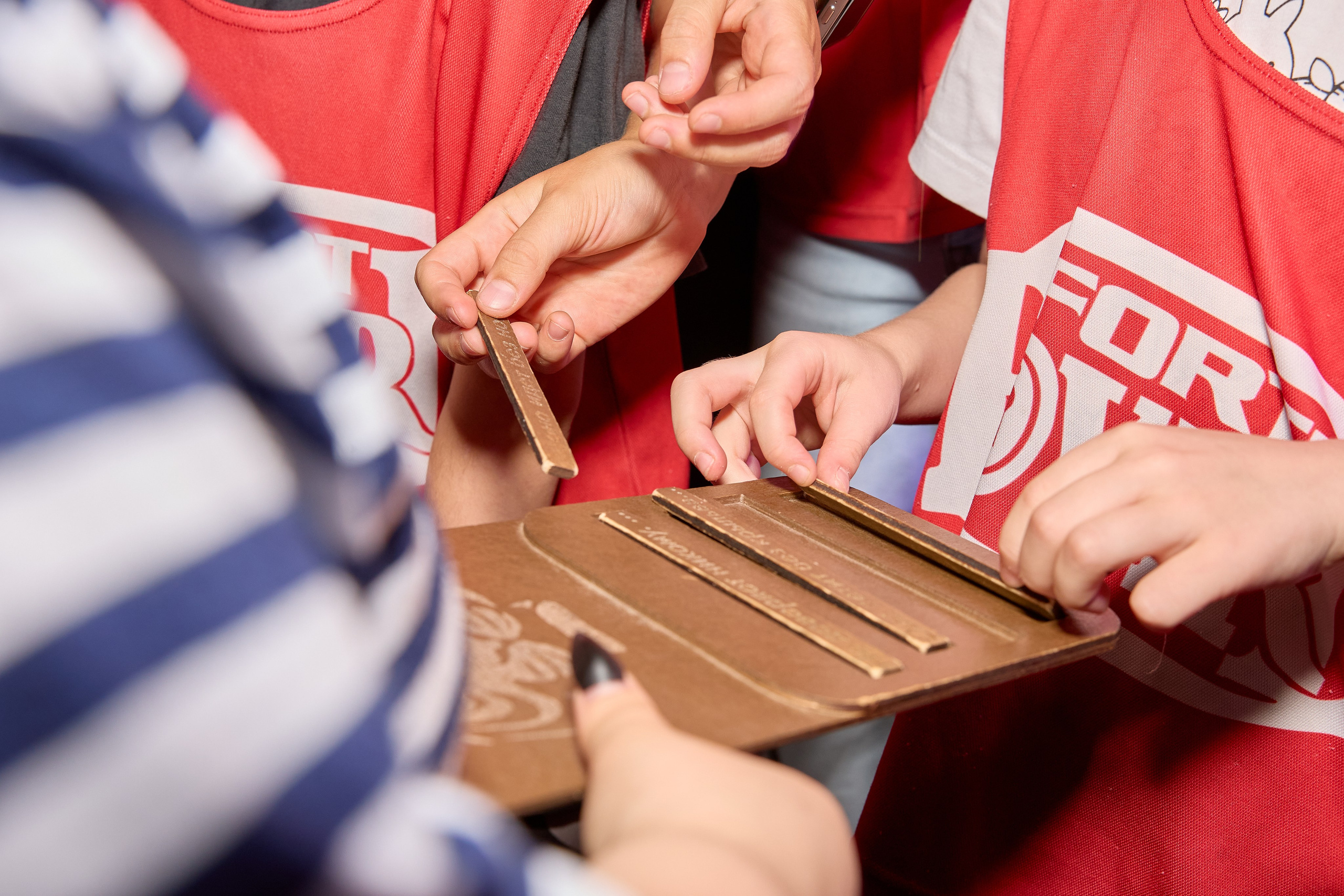 Фотосъёмка квестов и квест-шоу. Предметный и репортажный фотограф Алексей Кротов