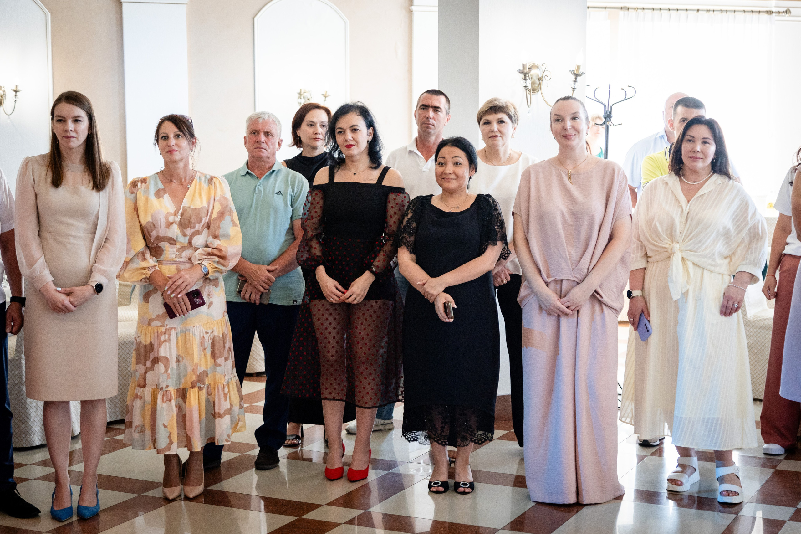 Школьный выпускной. Детский фотограф видеограф в Хабаровске Михаил Орлов