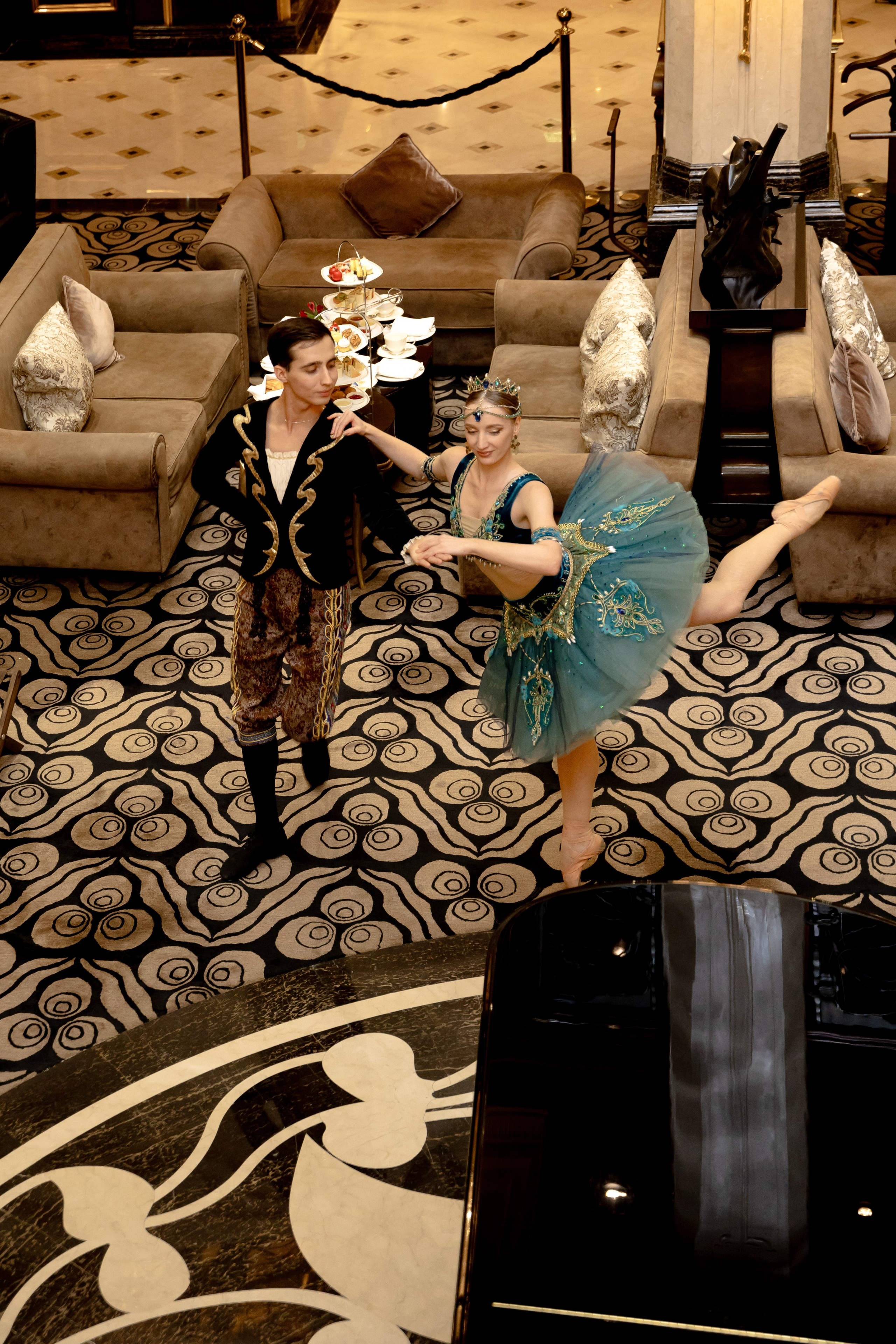 Чайная церемония в отеле «ST REGIS MOSCOW». Свадебный/Портретный фотограф снимаю в Москве