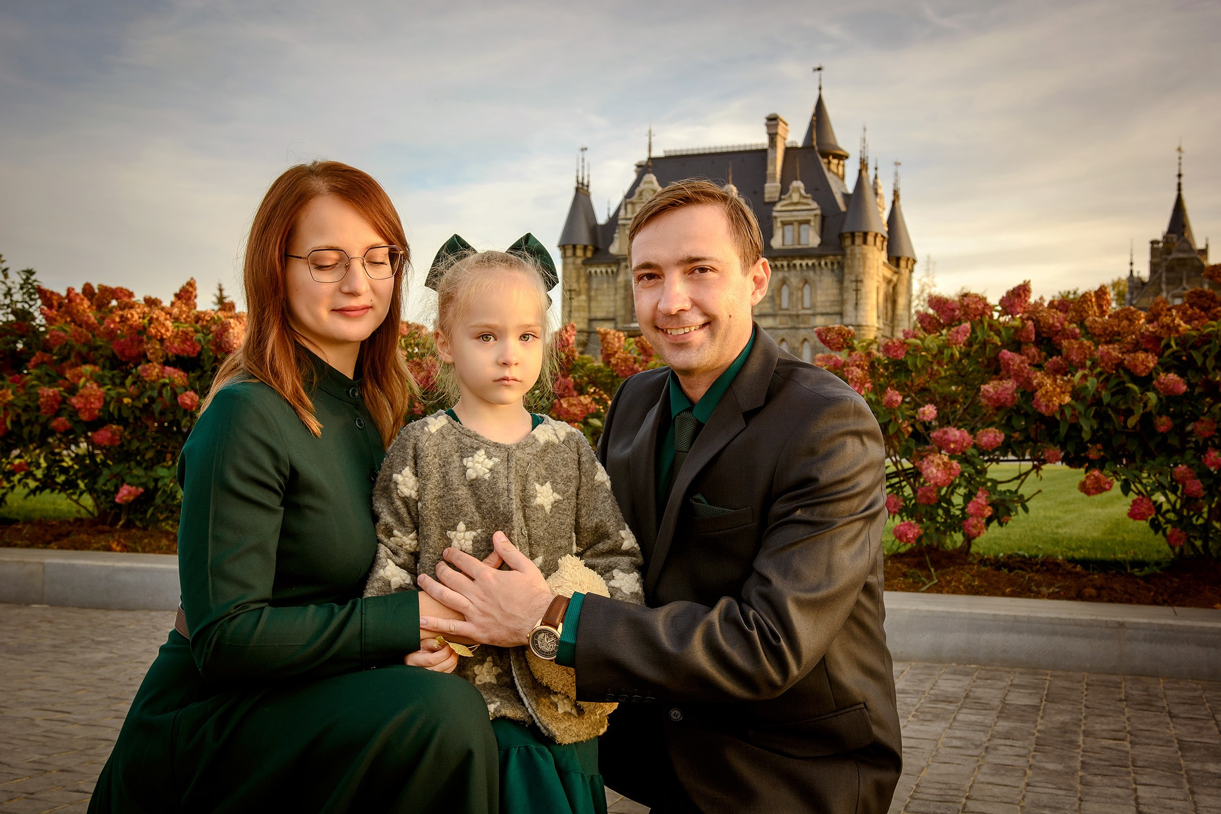 Семейная фотосессия у Замка Гарибальди. Фотограф Оксана Сафонова г. Тольятти