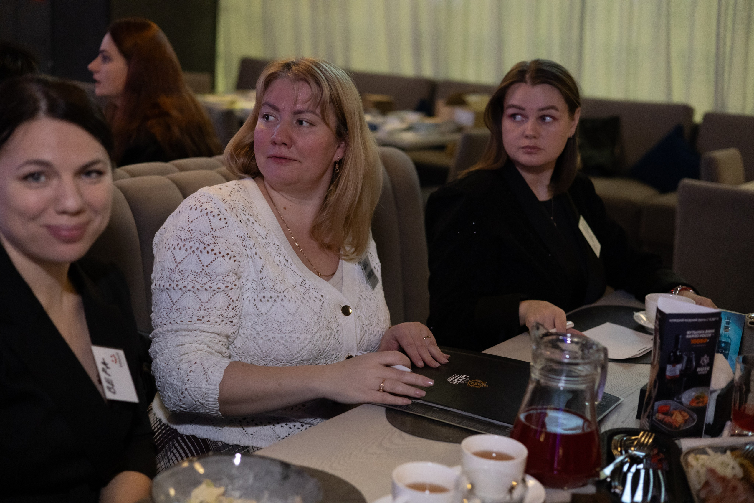 13ая BIZ QUIZ: деловая игра | Красноярск. Фотограф Красноярск съемки лавстори, фотосессия в студии, портретная съемка, творческие фотосессии