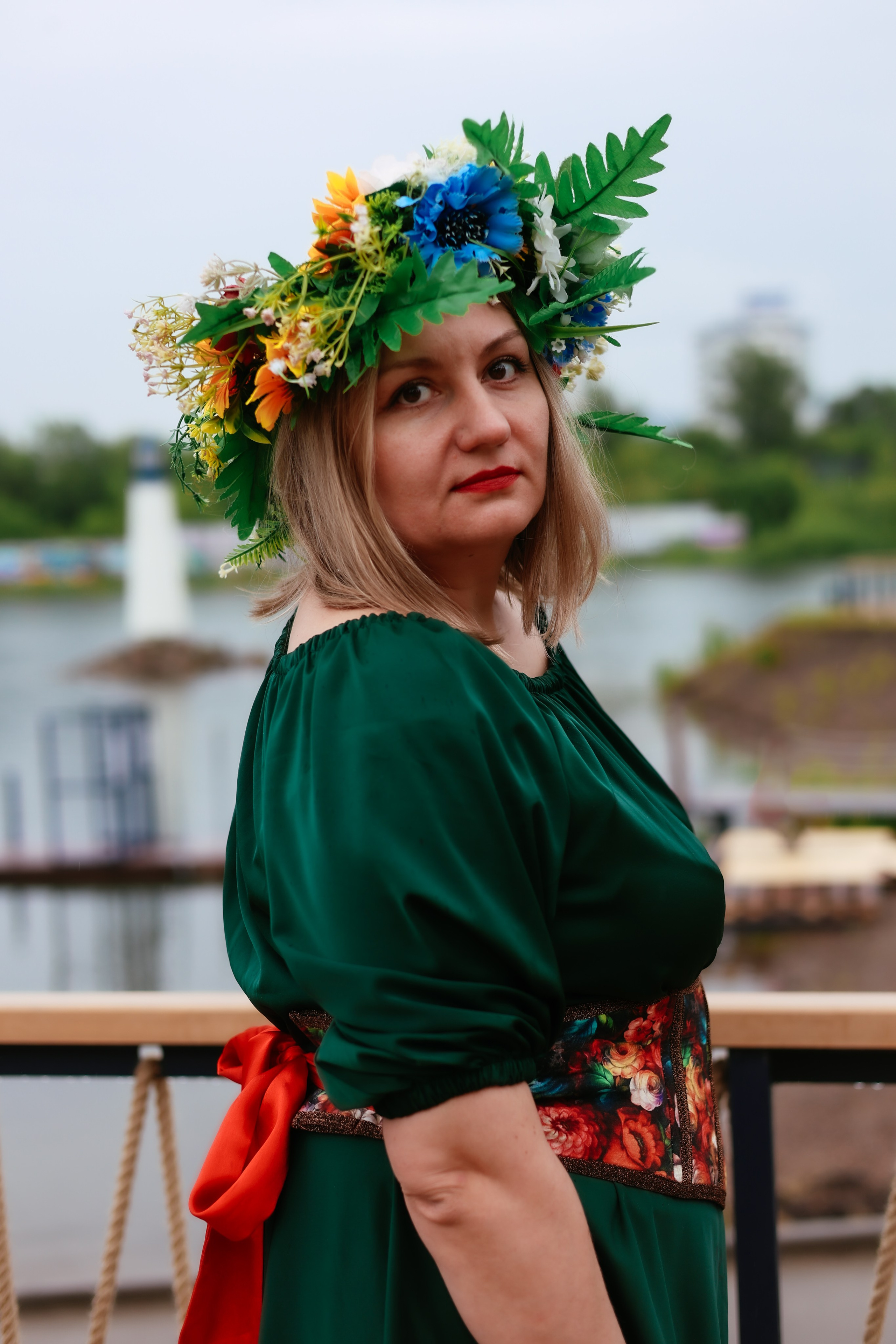 ВСТРЕЧА ЗАКАТА «ТЫ КОРОЛЕВА». Фотограф Красноярск съемки лавстори, фотосессия в студии, портретная съемка, творческие фотосессии