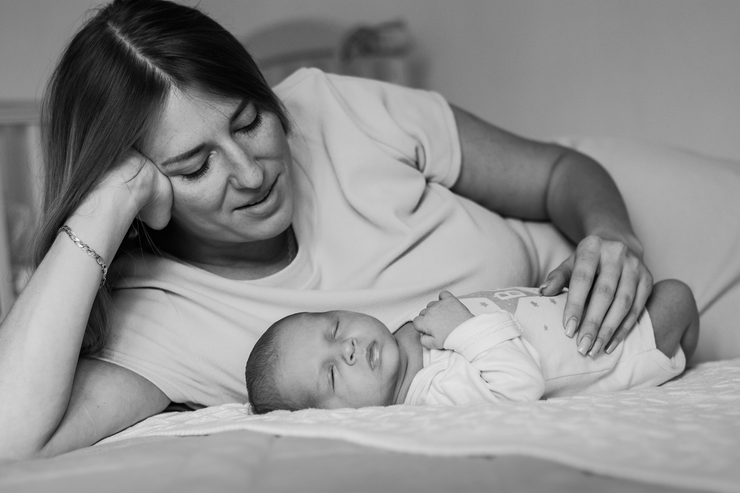 Оля и новорожденный Дима. Семейный и детский фотограф Кущ Наташа