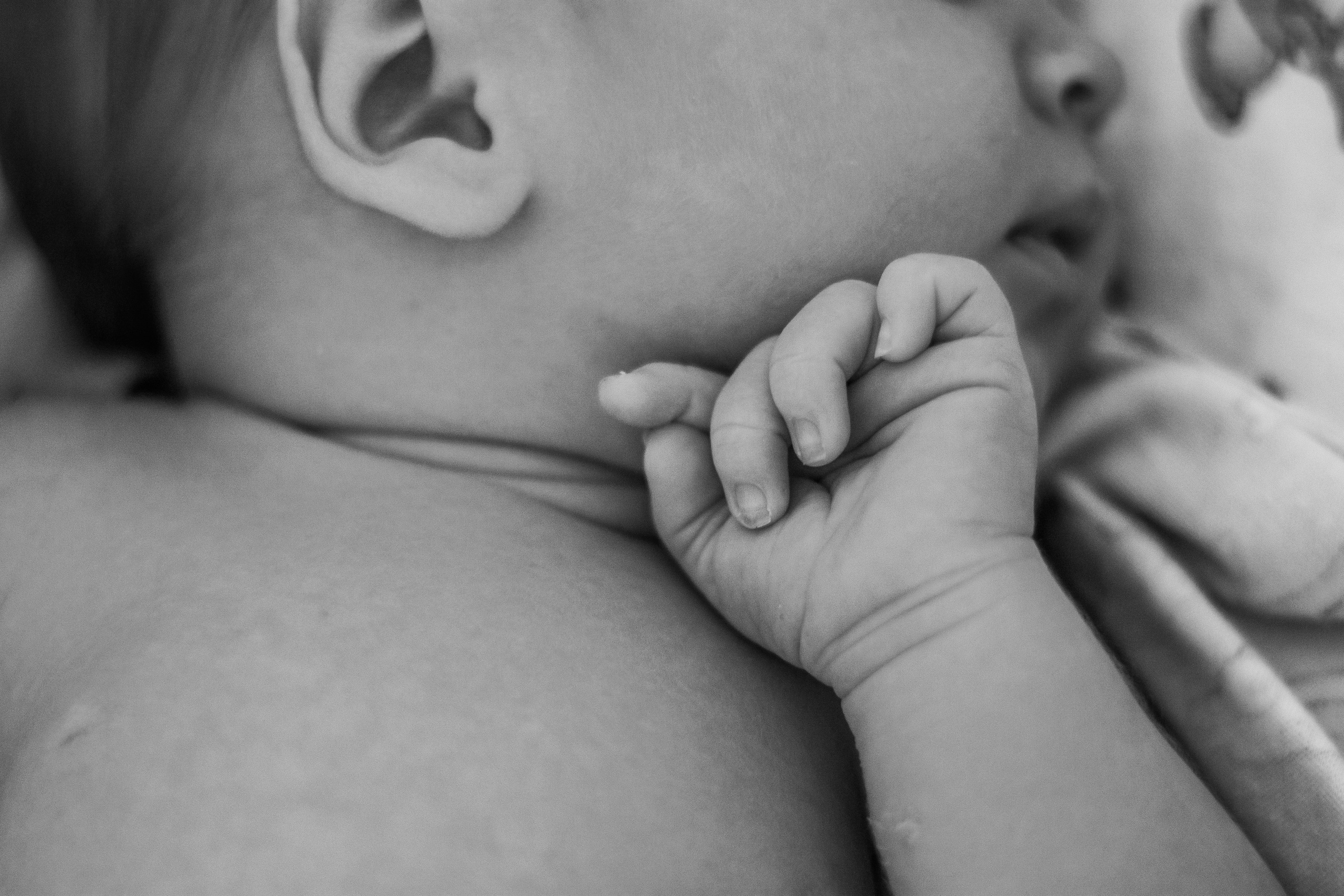 Оля и новорожденный Дима. Семейный и детский фотограф Кущ Наташа