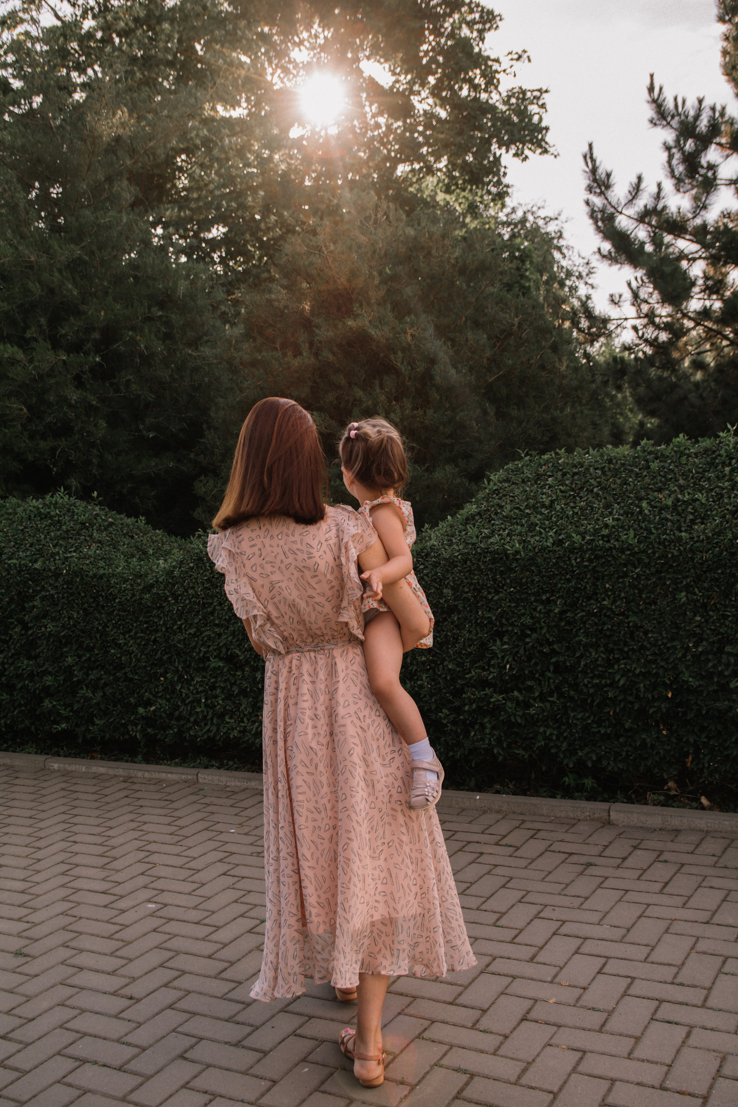Летняя прогулка Ира и Алиса. Семейный и детский фотограф Кущ Наташа