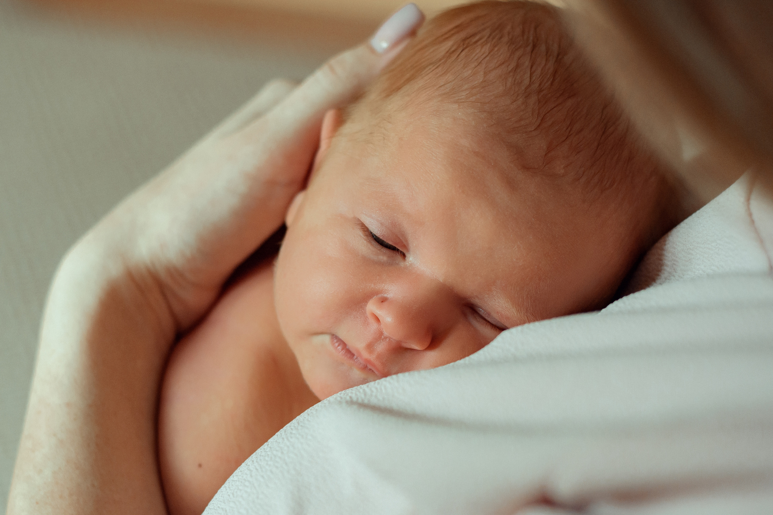 Оля и новорожденный Дима. Семейный и детский фотограф Кущ Наташа