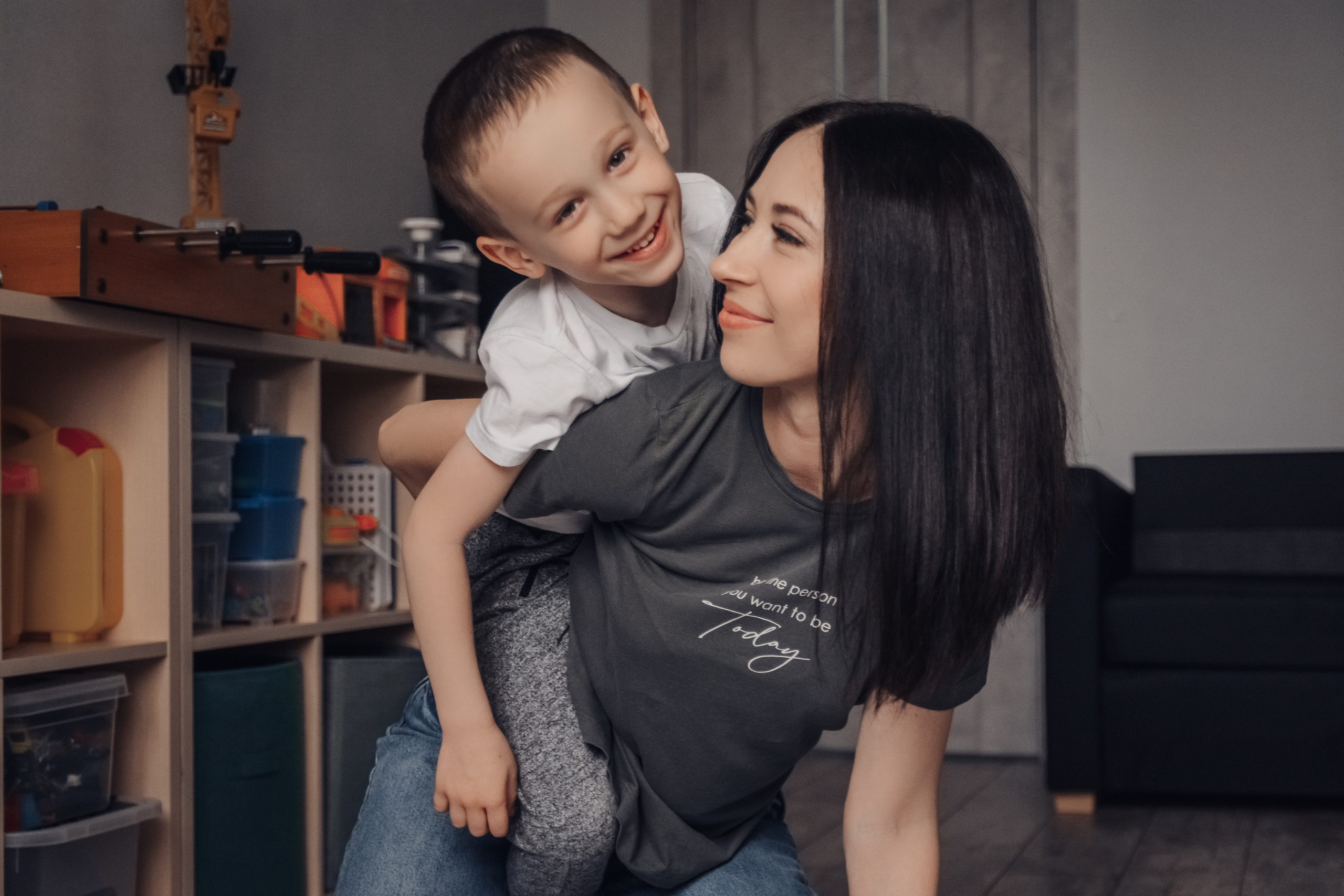 Домашняя фотосессия Юли и Саши. Семейный и детский фотограф Кущ Наташа