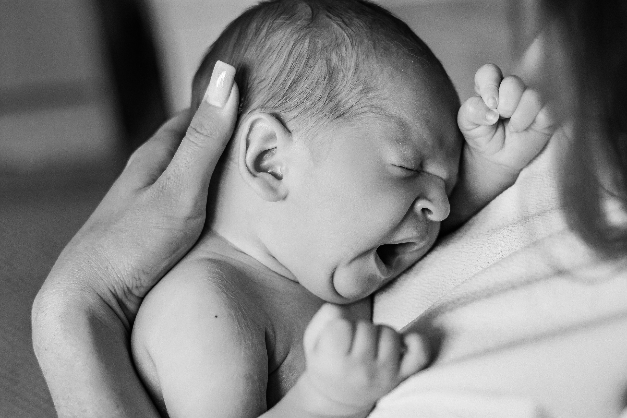 Оля и новорожденный Дима. Семейный и детский фотограф Кущ Наташа