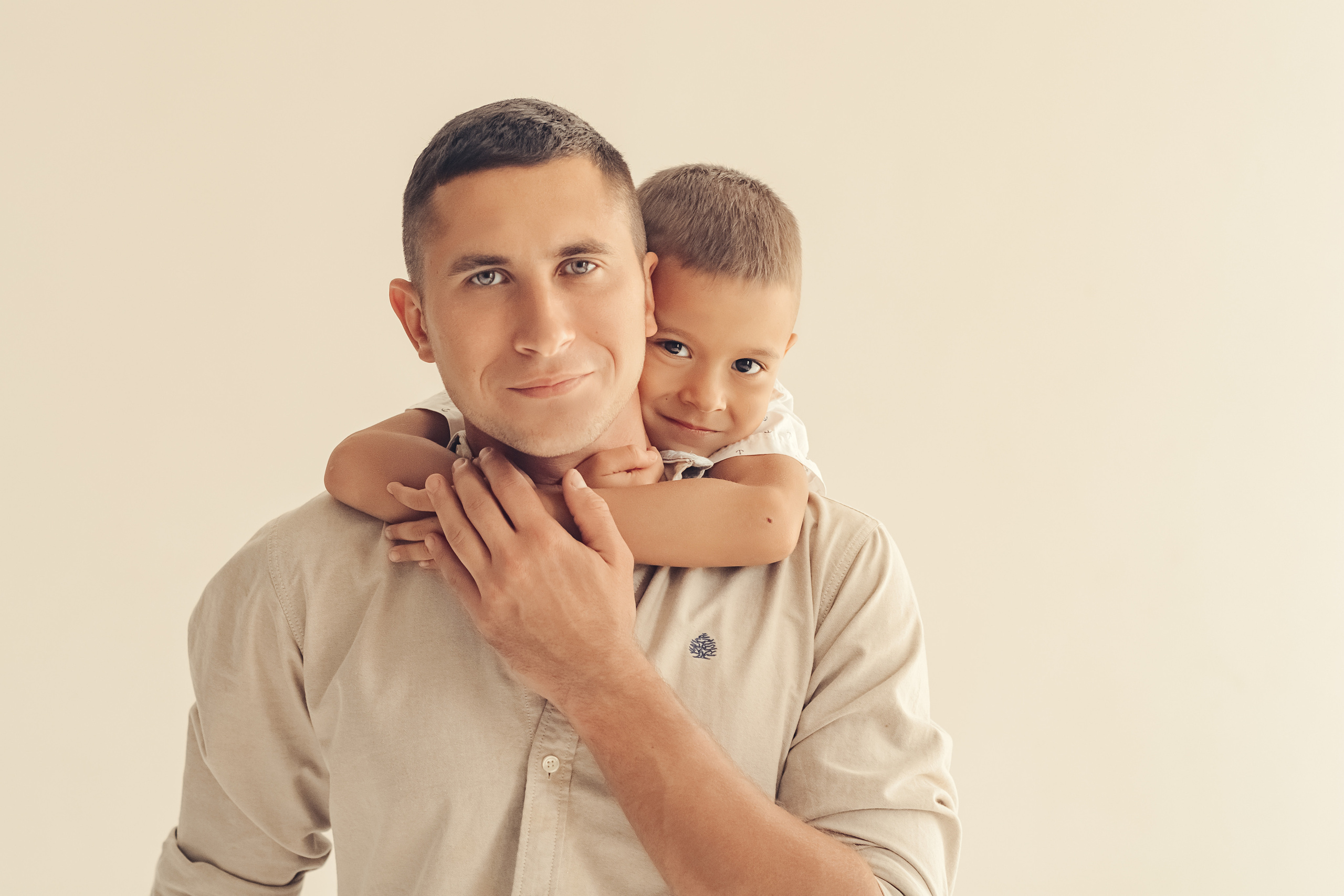 Нелли с семьей в ожидании чуда. Семейный и детский фотограф Кущ Наташа