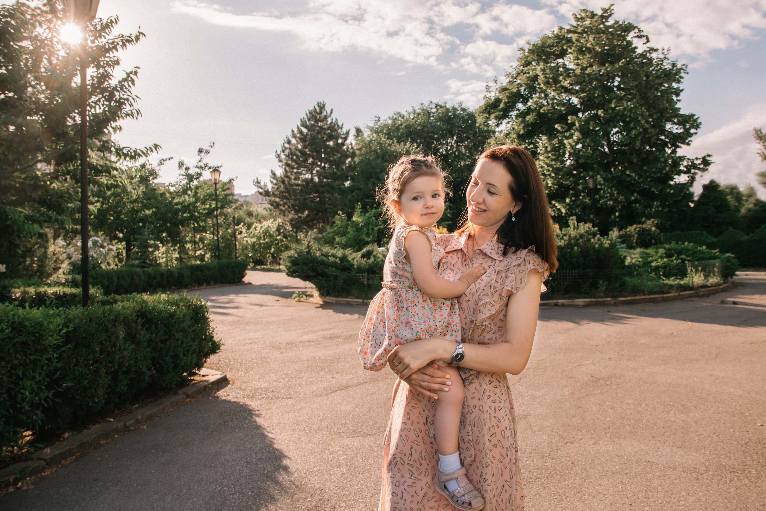 Летняя прогулка Ира и Алиса. Семейный и детский фотограф Кущ Наташа