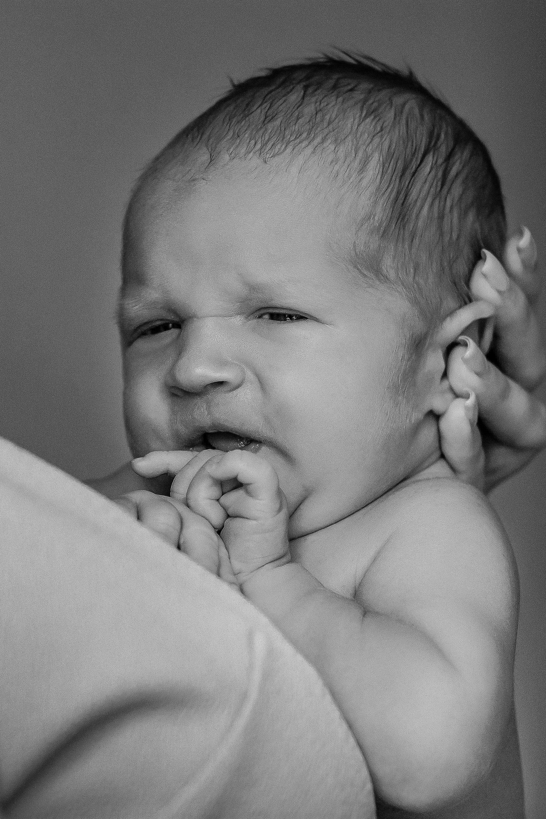 Оля и новорожденный Дима. Семейный и детский фотограф Кущ Наташа