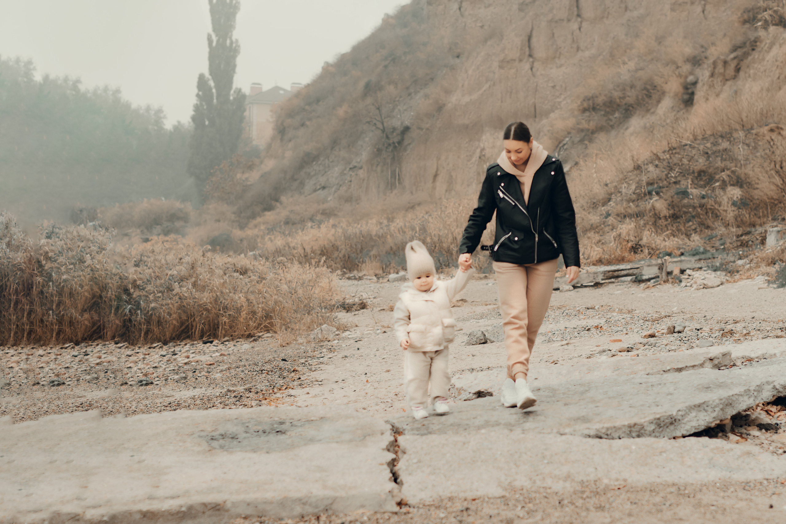 Осенняя фотосессия Виктория и Кира. Семейный и детский фотограф Кущ Наташа