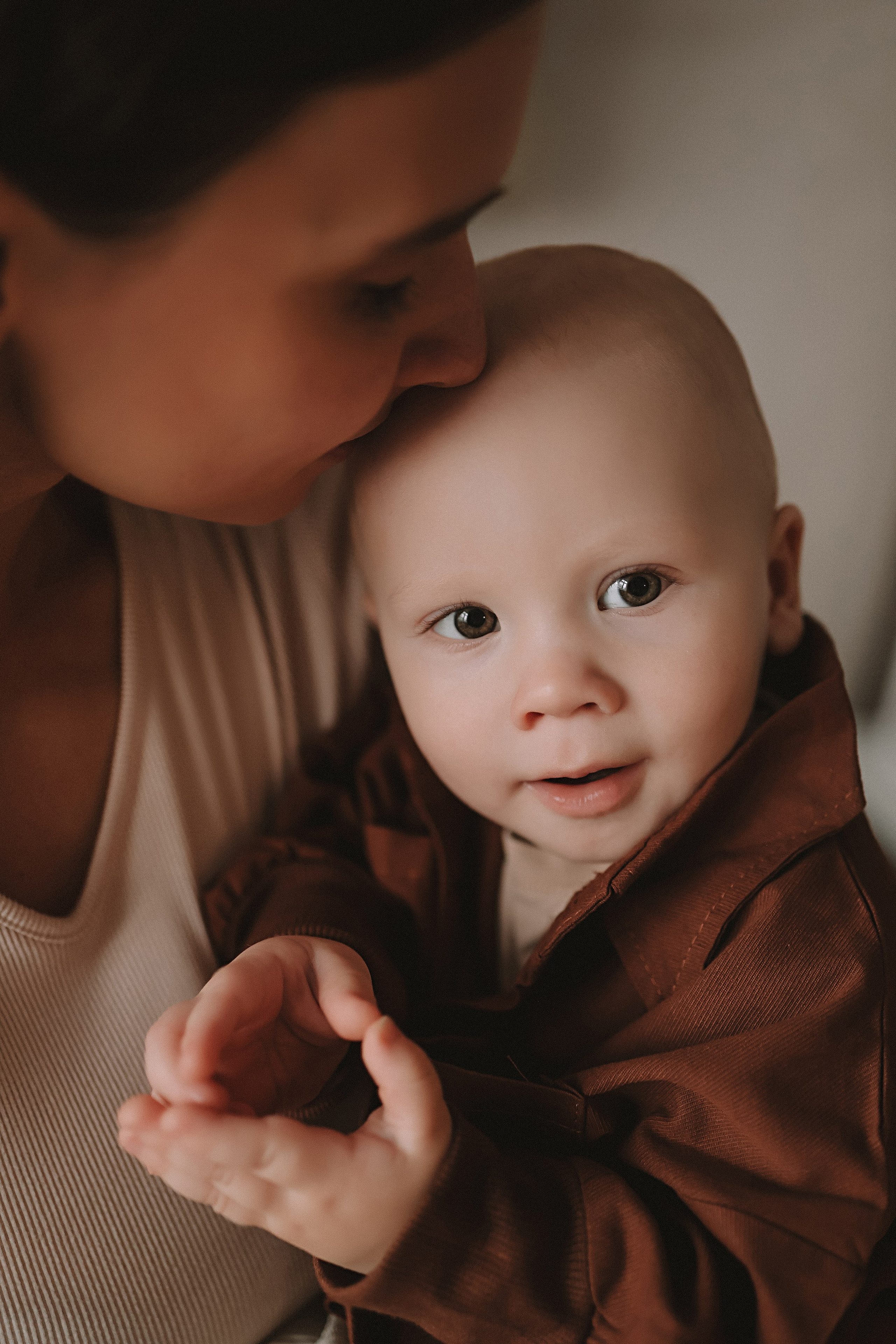 1 год Леону. Семейный фотограф Тюмень, фотограф на роды Салмина Мария