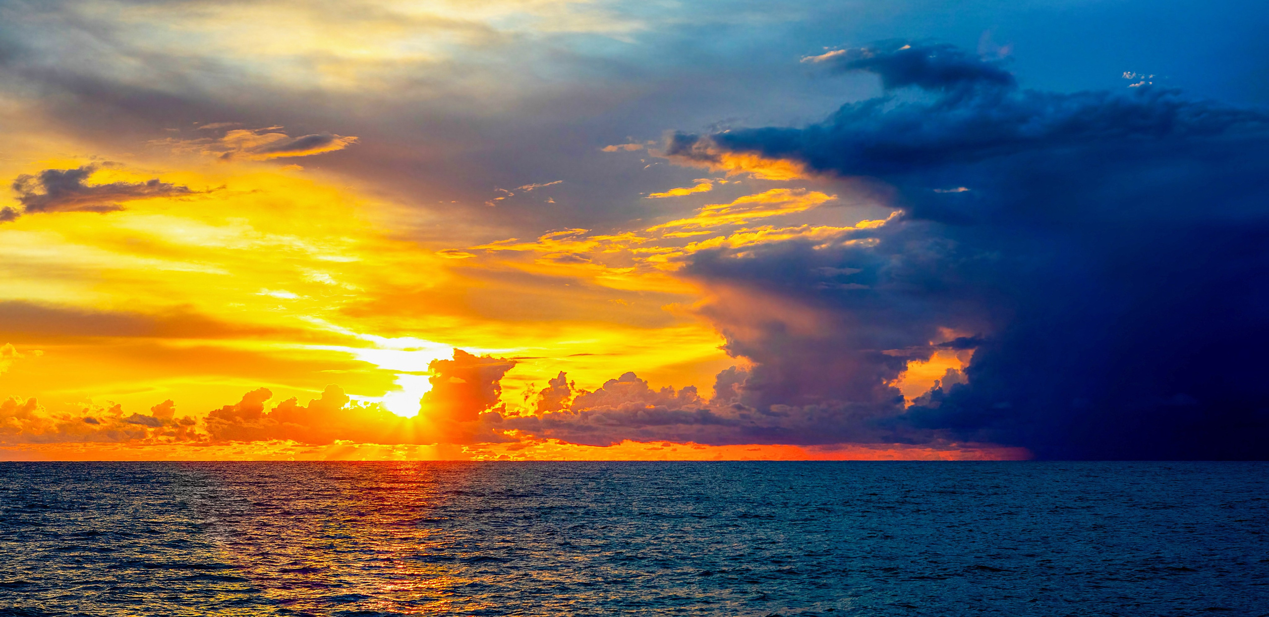 Между днем и ночью, Пейзаж, Алексей Касаткин, Москва