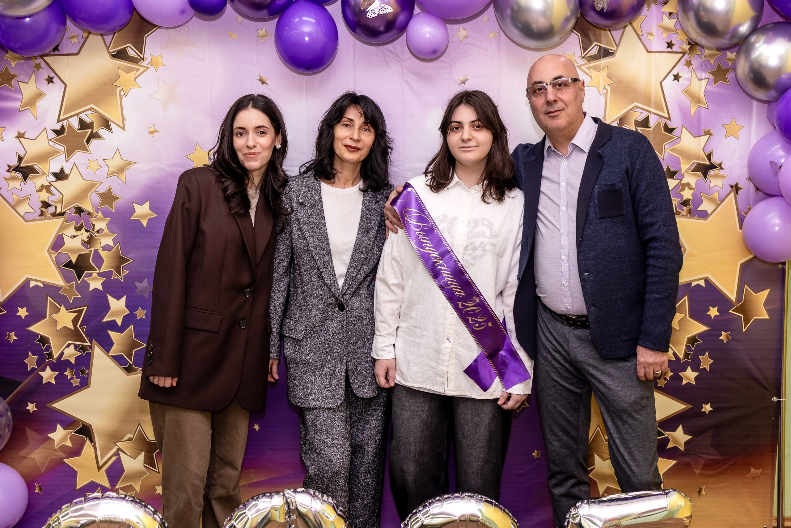 ФОТО Выпускной в школе (1). Фото и видео Москва. Свадебный фотограф, видеограф, фотосессии, видеосъемка