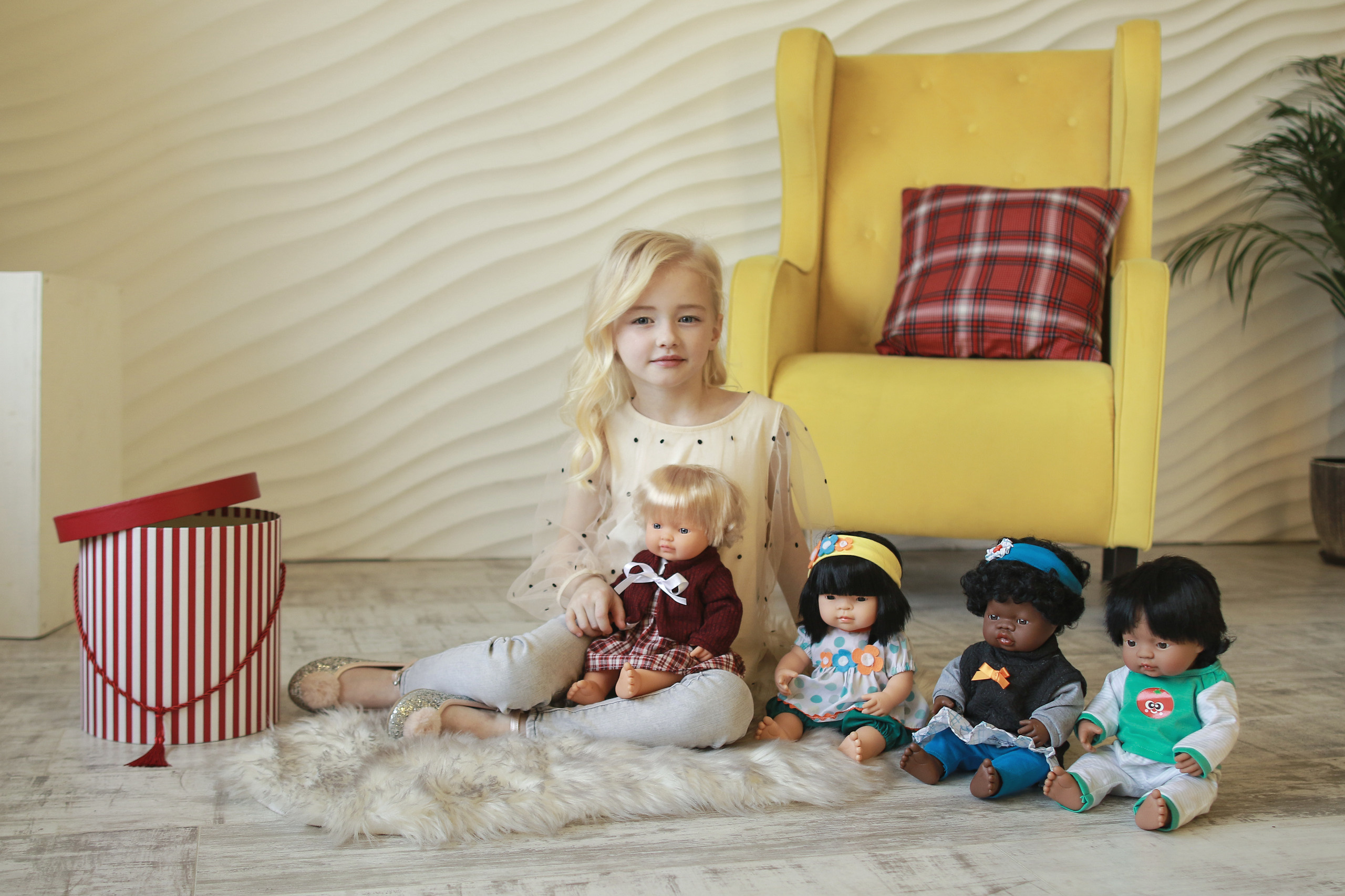 Дети и семья. Детская выездная фотостудия. Фотограф новорождённых newborn, годовасие