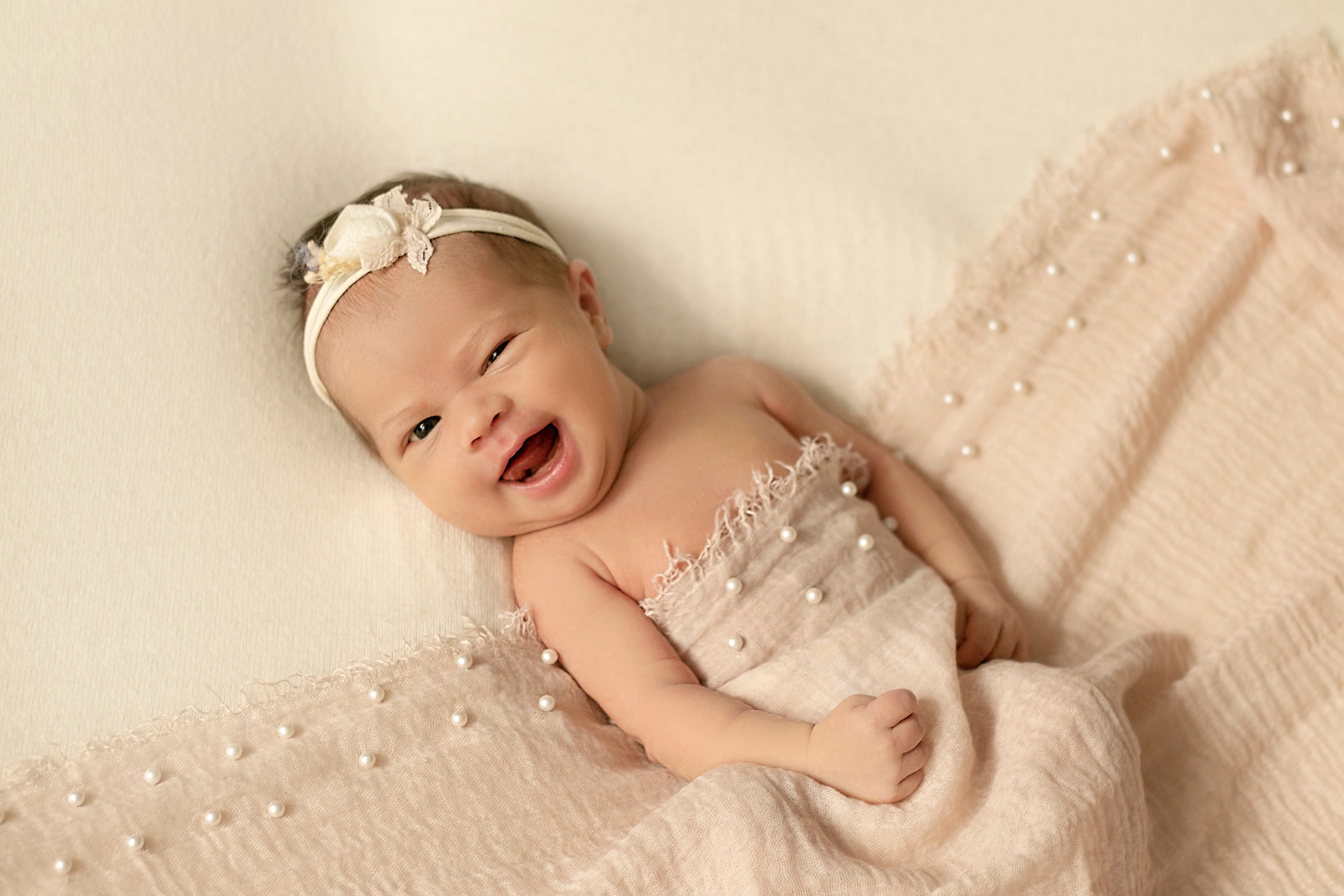 НОВОРОЖДЁННЫЕ. Детская выездная фотостудия. Фотограф новорождённых newborn, годовасие