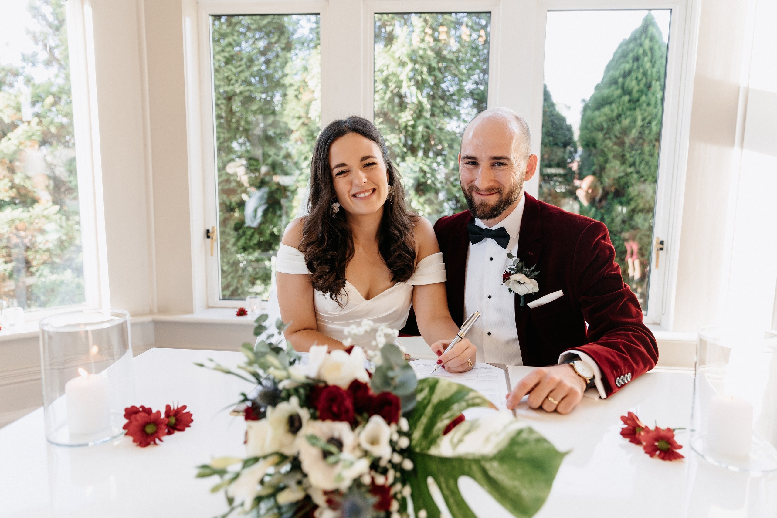 Hartsfield Manor Wedding. Moments Catchers — Wedding Photography & Video Duo in London