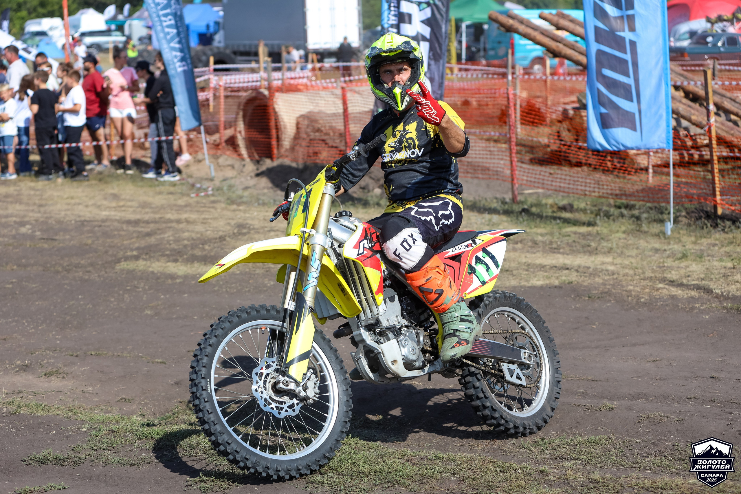 Шоу команды GRYAZNOV MOTO на Кубке России по гонкам с водными препятствиями на квадроциклах. Спортивный фотограф в Самаре