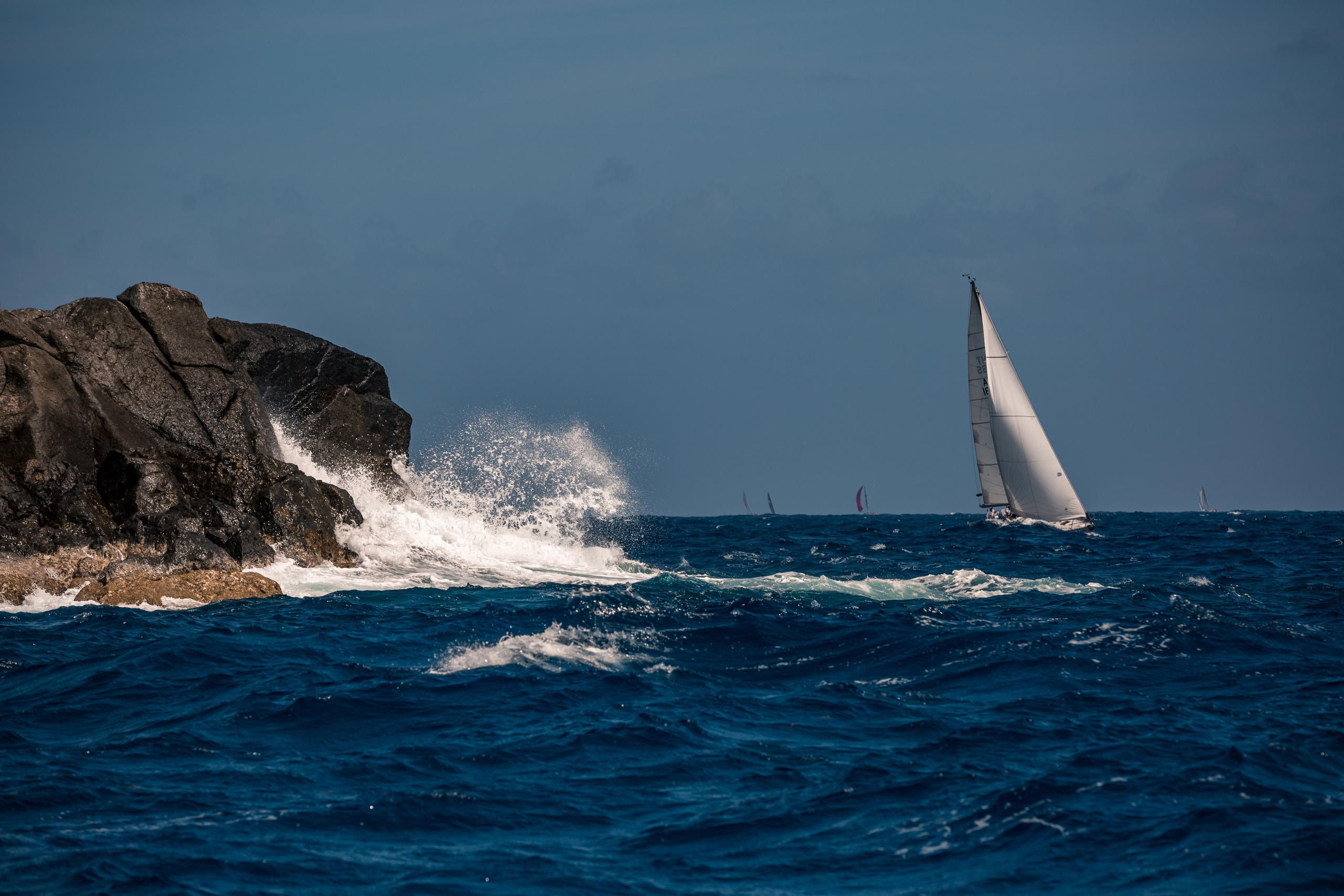 ЯХТЫ / МОРЕ / ПУТЕШЕСТВИЯ. Сложная съёмка для бизнеса b2b / Яхтенный фотограф / Корпоративные календари / Промышленная съёмка / Спортивный репортаж