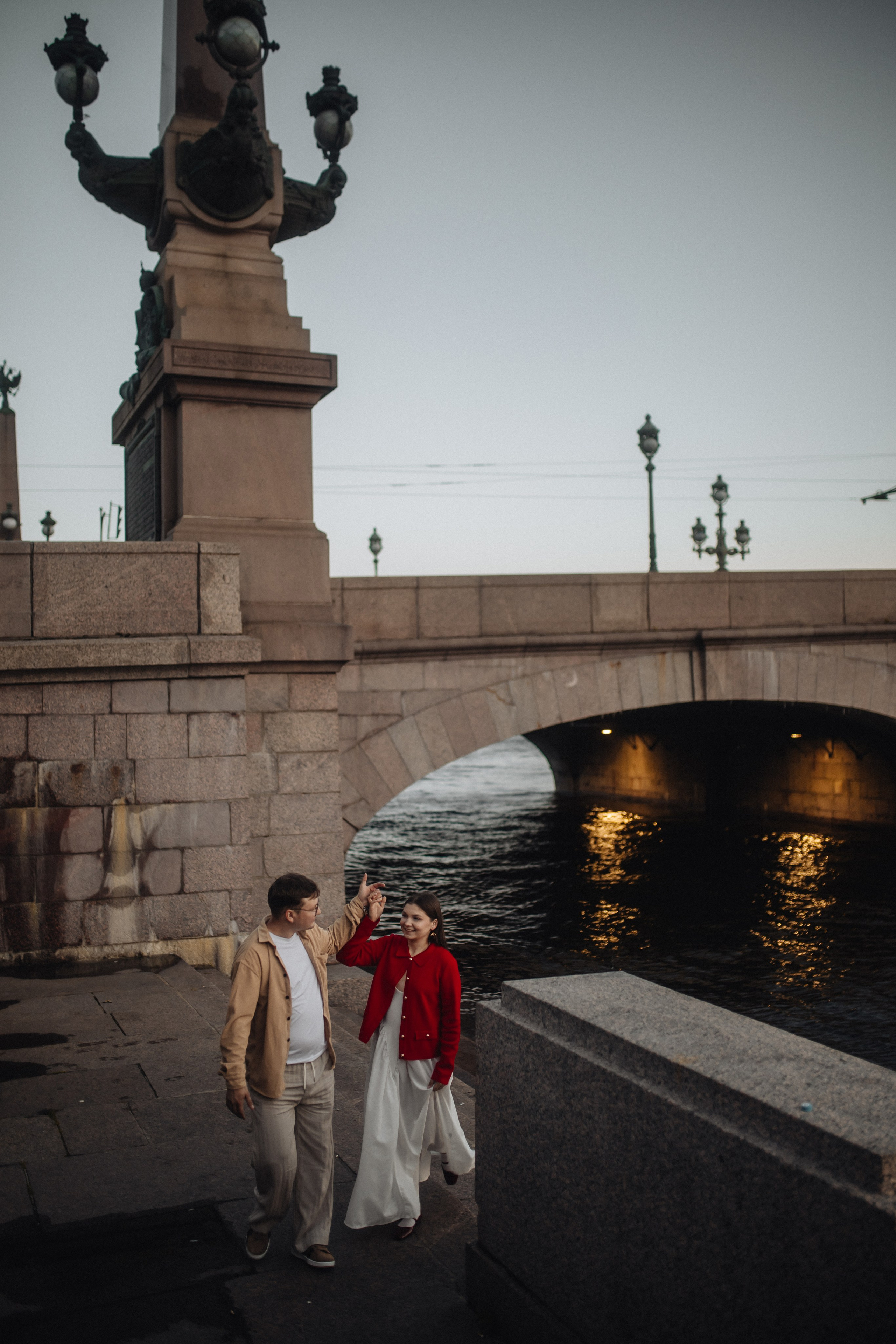 Рассвет в Питере. Фотограф в Санкт Петербурге Лара Великова