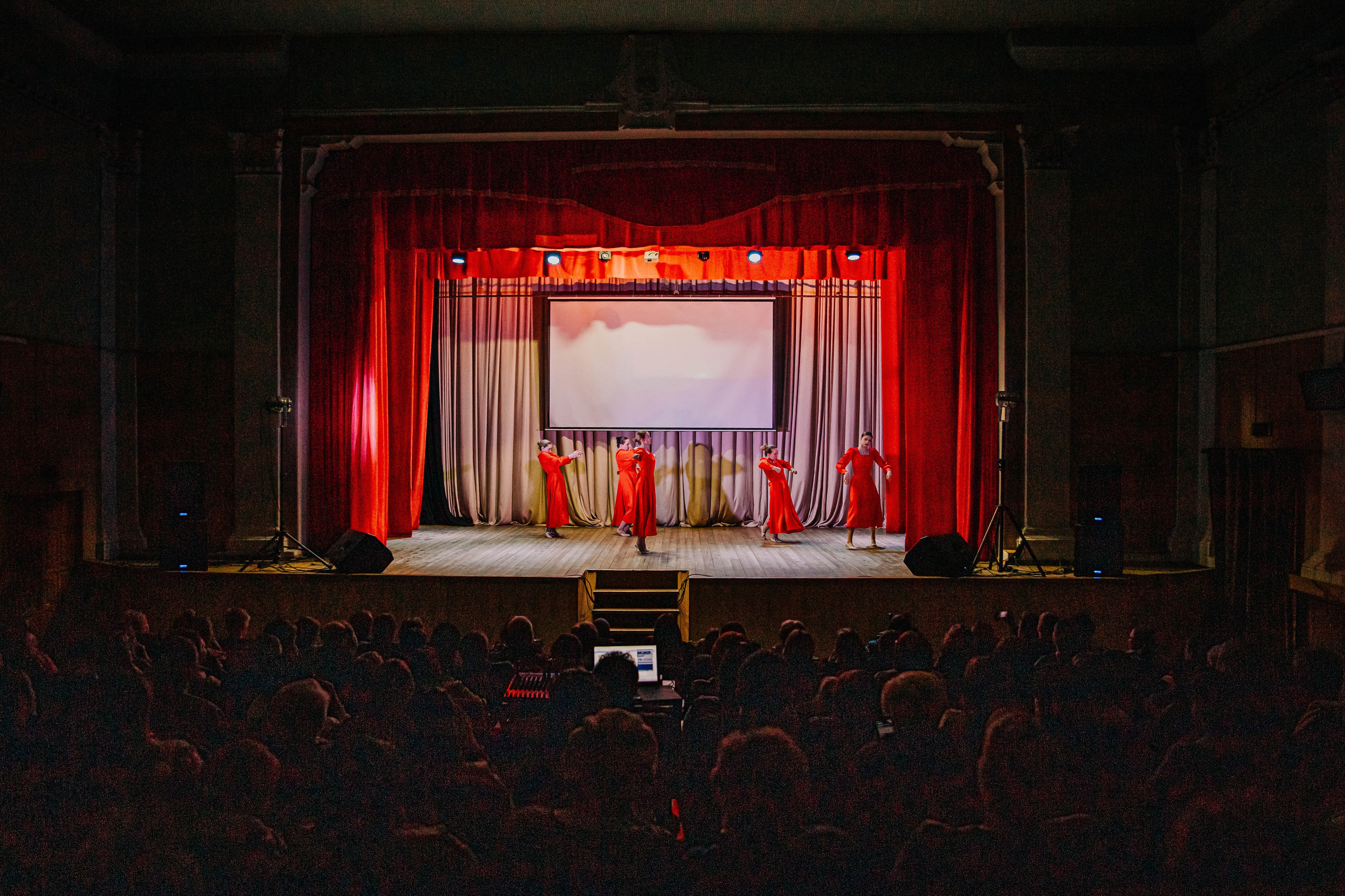 Отчетный концерт хореографического коллектива Пульс!. Фотограф Дарья Маташкова