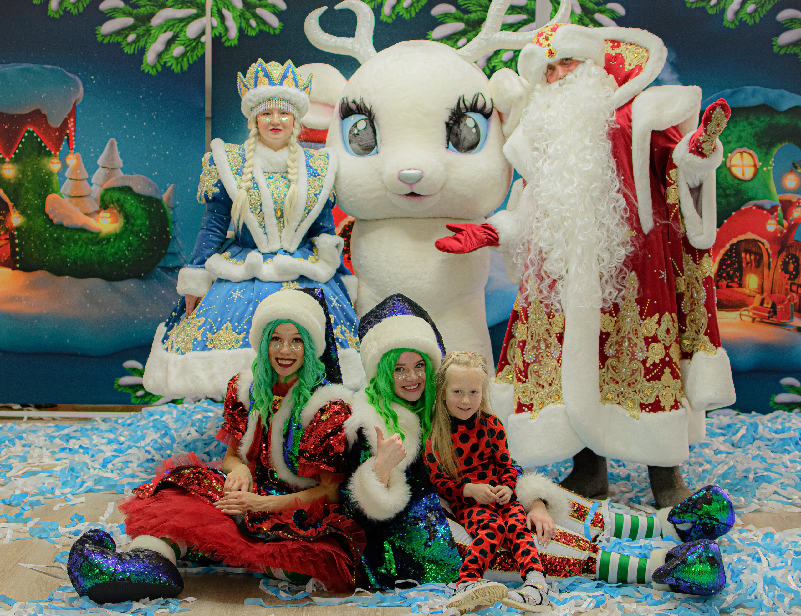 HAPPY NEW YEAR. Photokarish