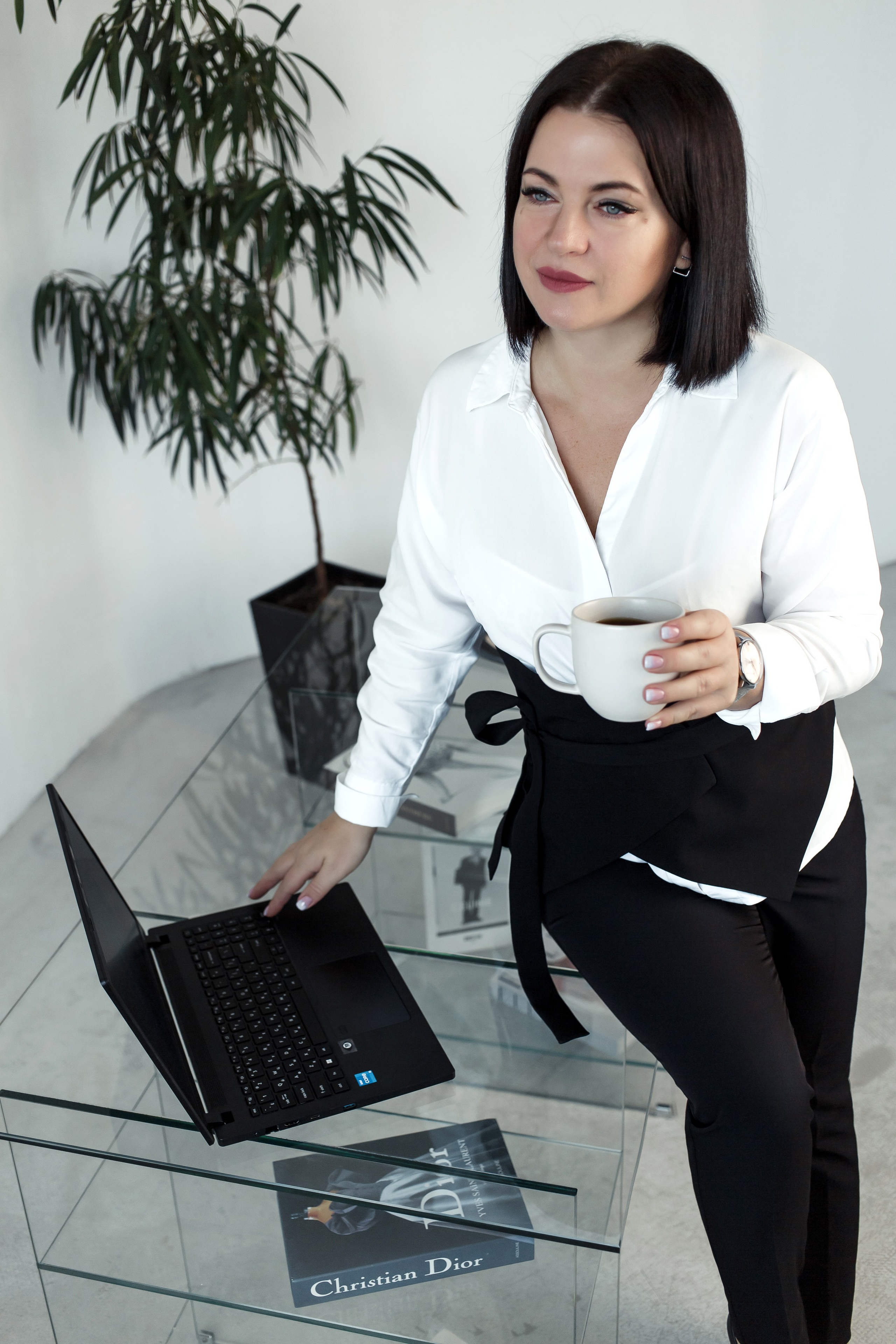 Елена деловая фотосессия. Женский фотограф в Оренбурге Ирина Заводчикова