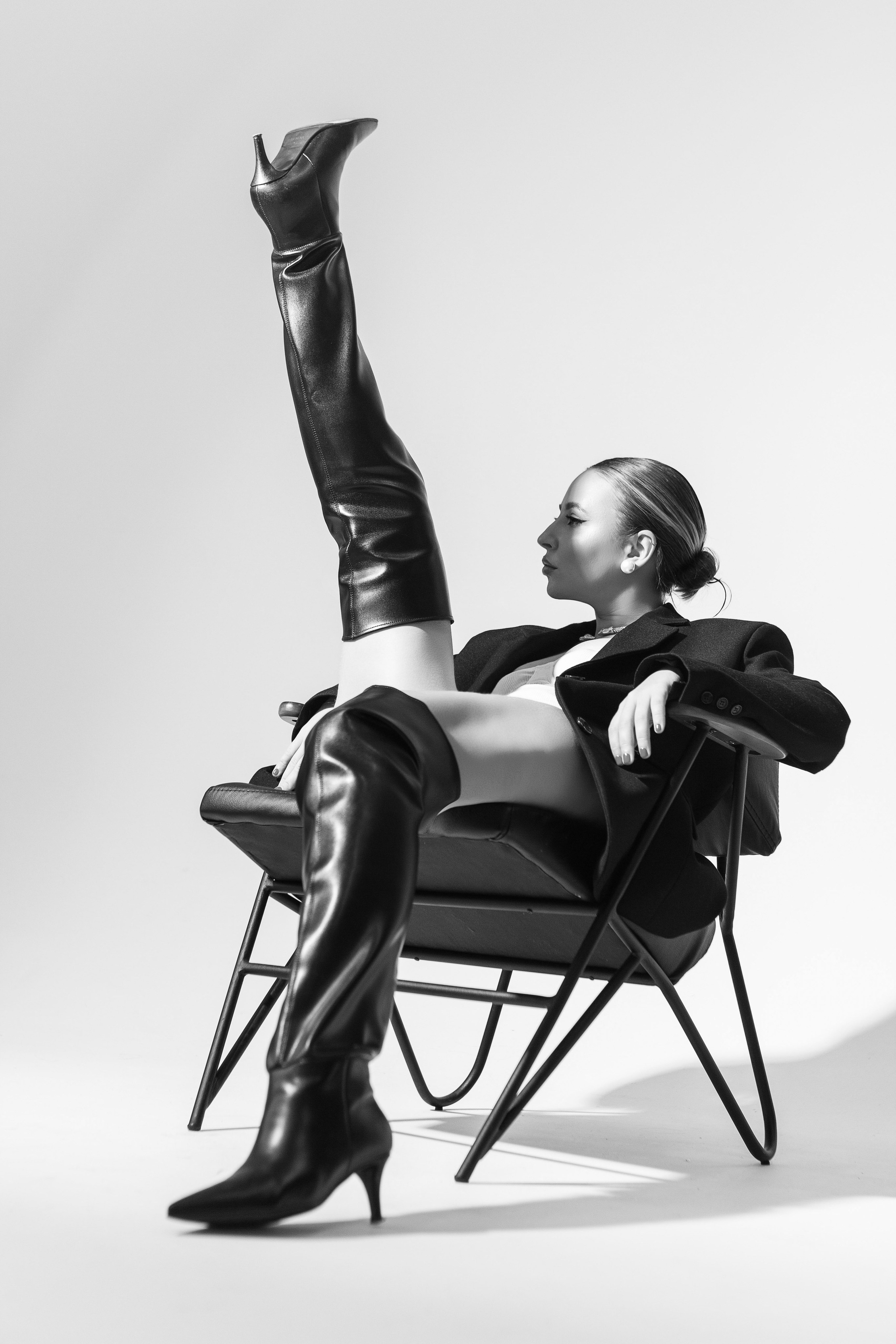 IDOL | Фотосессия для проекта Марины Март. Фотограф Москва — личные фотосессии, лавстори в студии