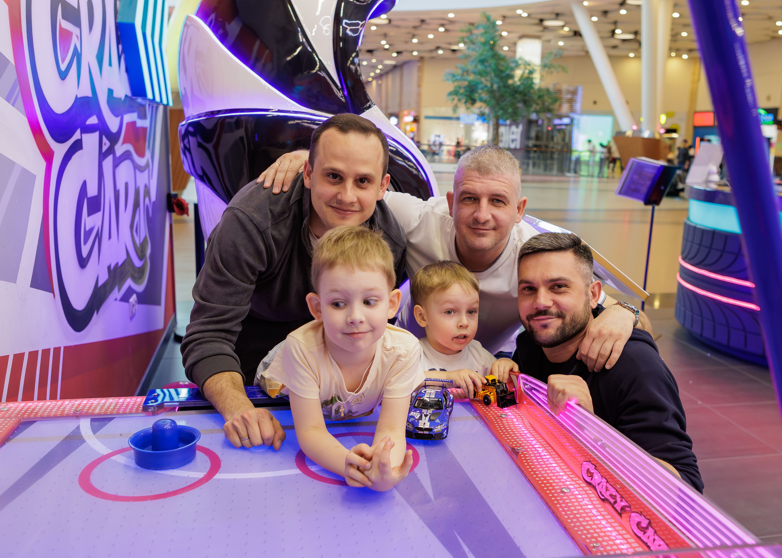 День рождения Дмитрия. Семейный и детский фотограф в Москве Юлия