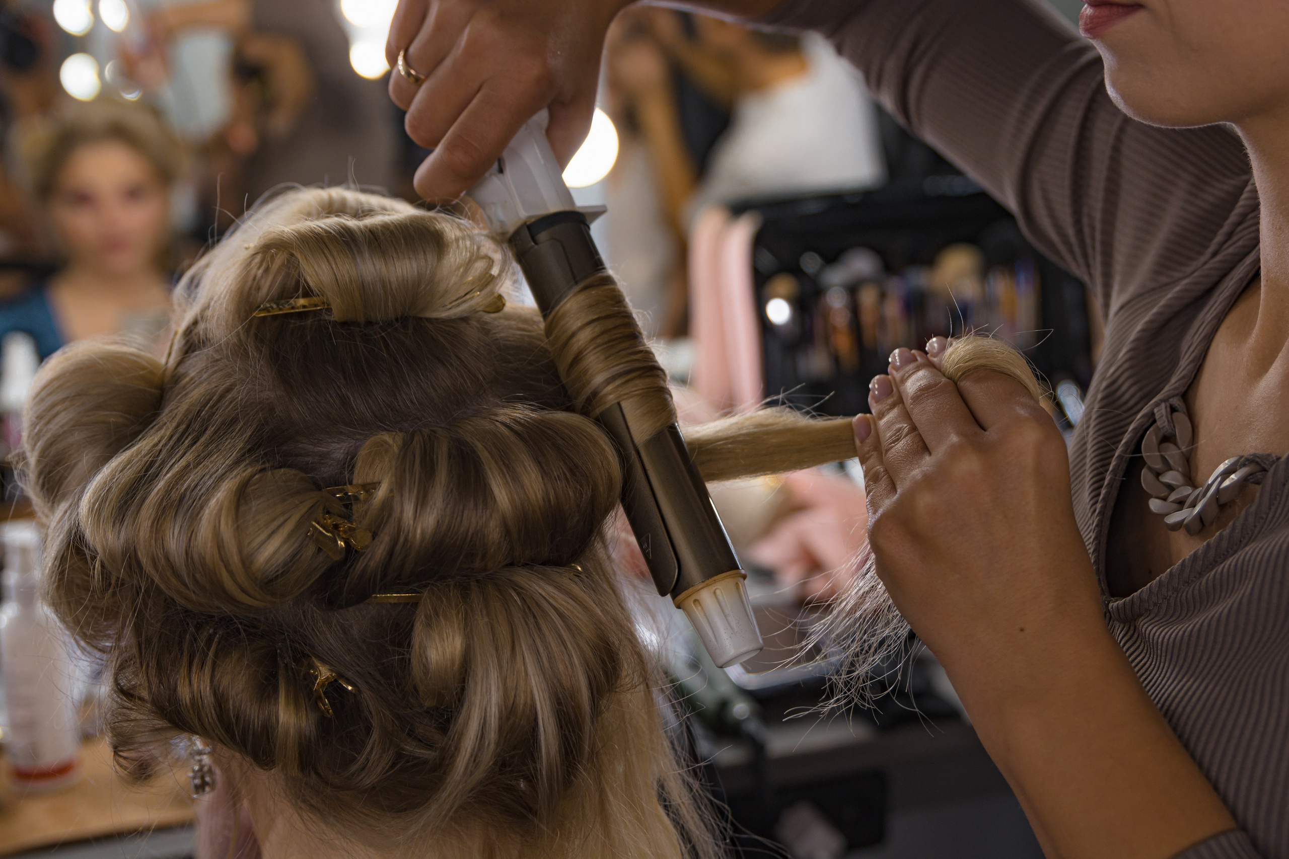 Фэшн-съёмка участниц Миссис Бизнес Гатчина 2023. Портретный фотограф в Санкт-Петербурге Дмитриева Наталия